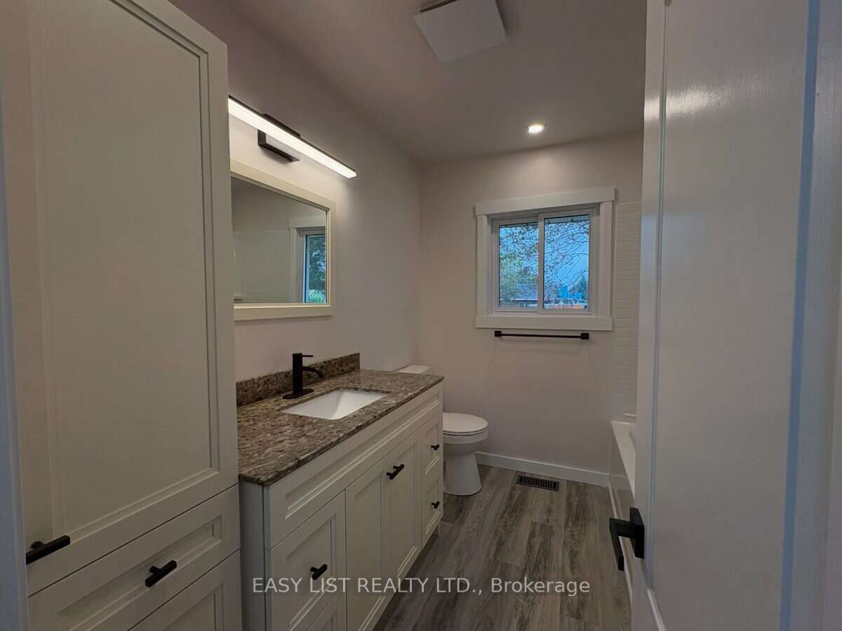21 Bruce Rd 22 Property Photo 13