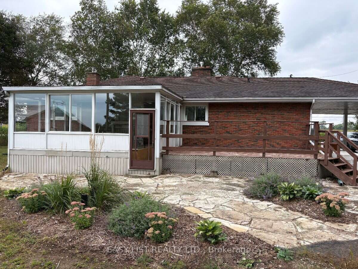 21 Bruce Rd 22 Property Photo 14