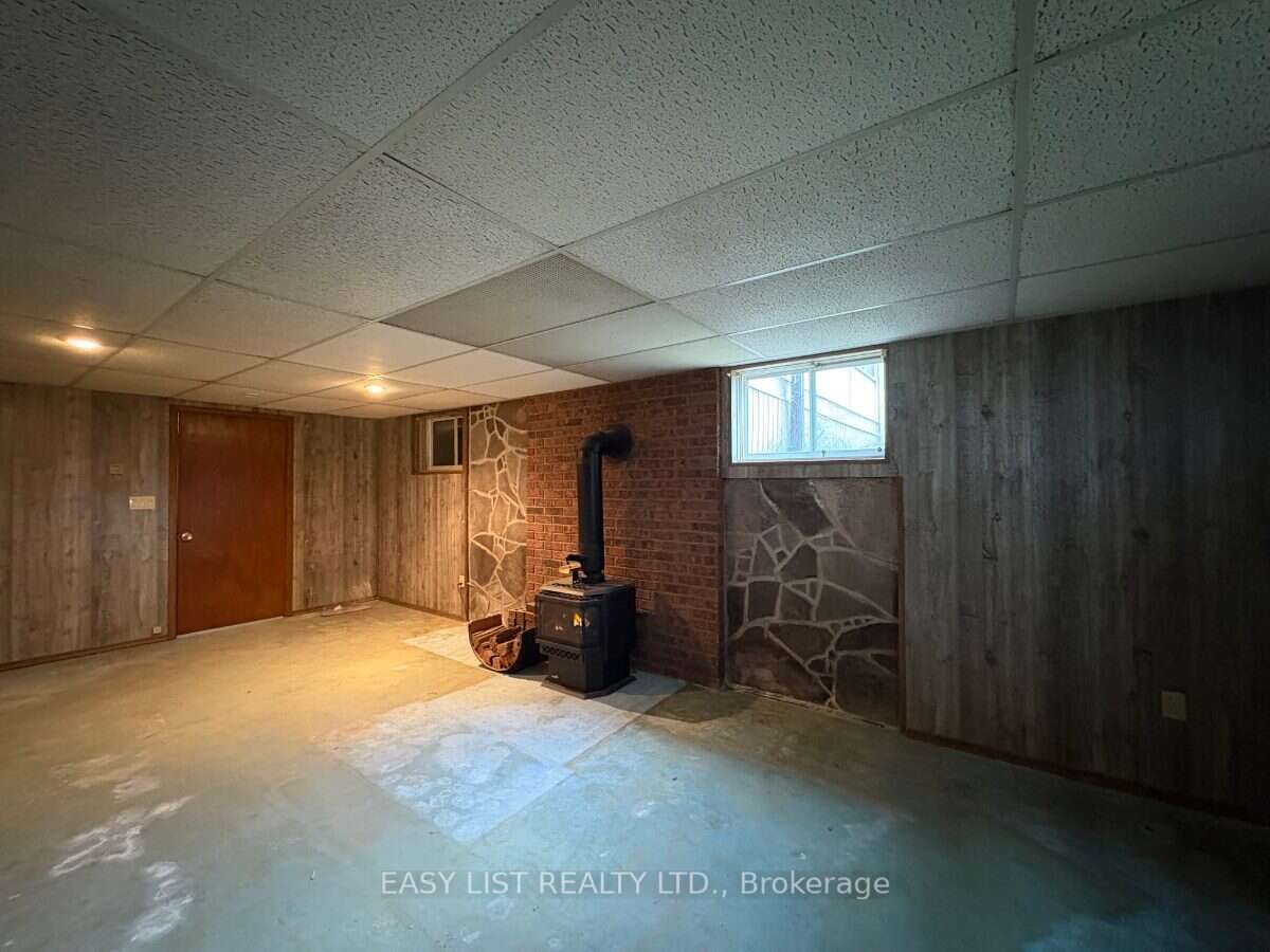 21 Bruce Rd 22 Property Photo 23