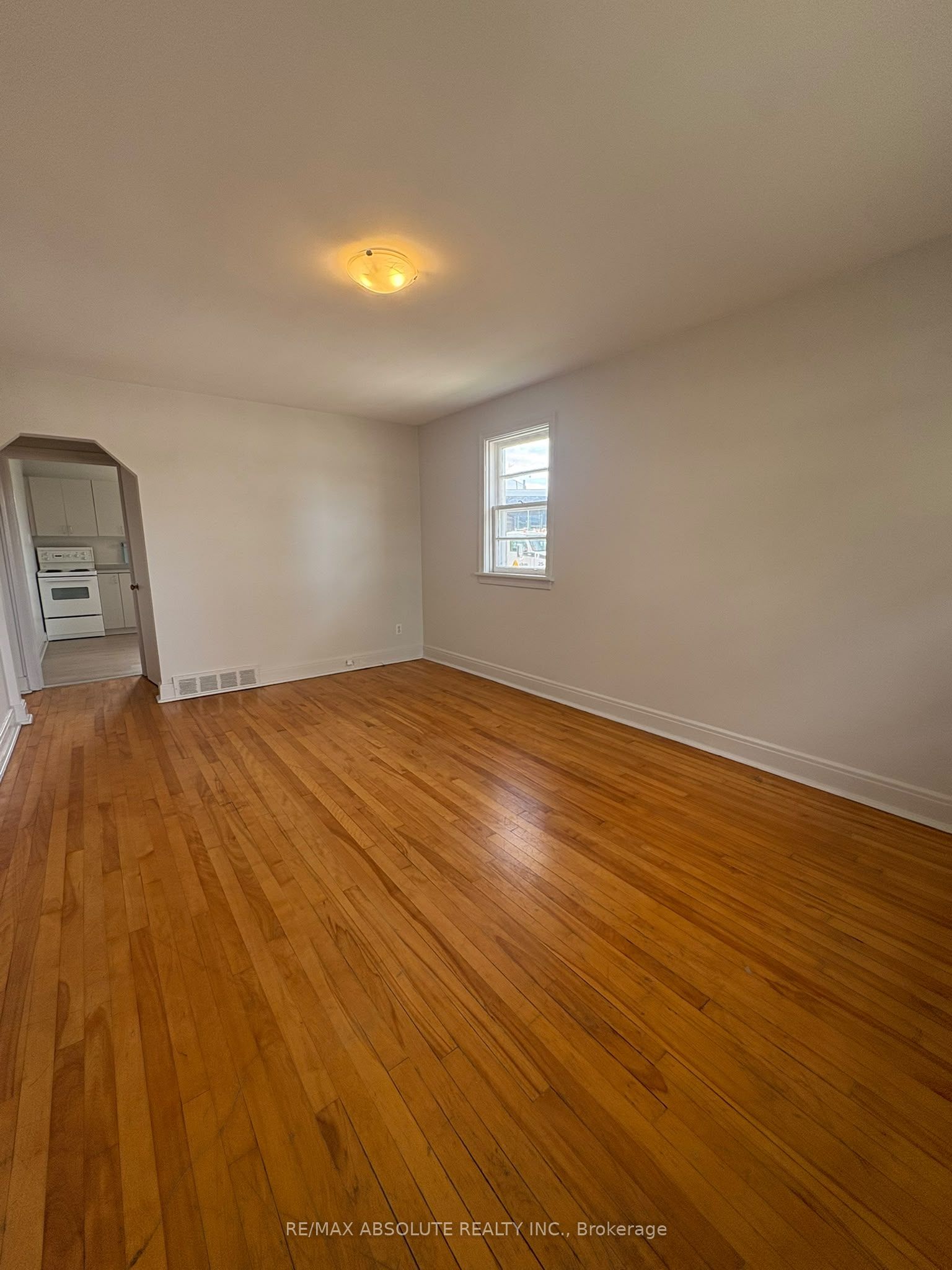 2 Holland Avenue 1 Property Photo 5