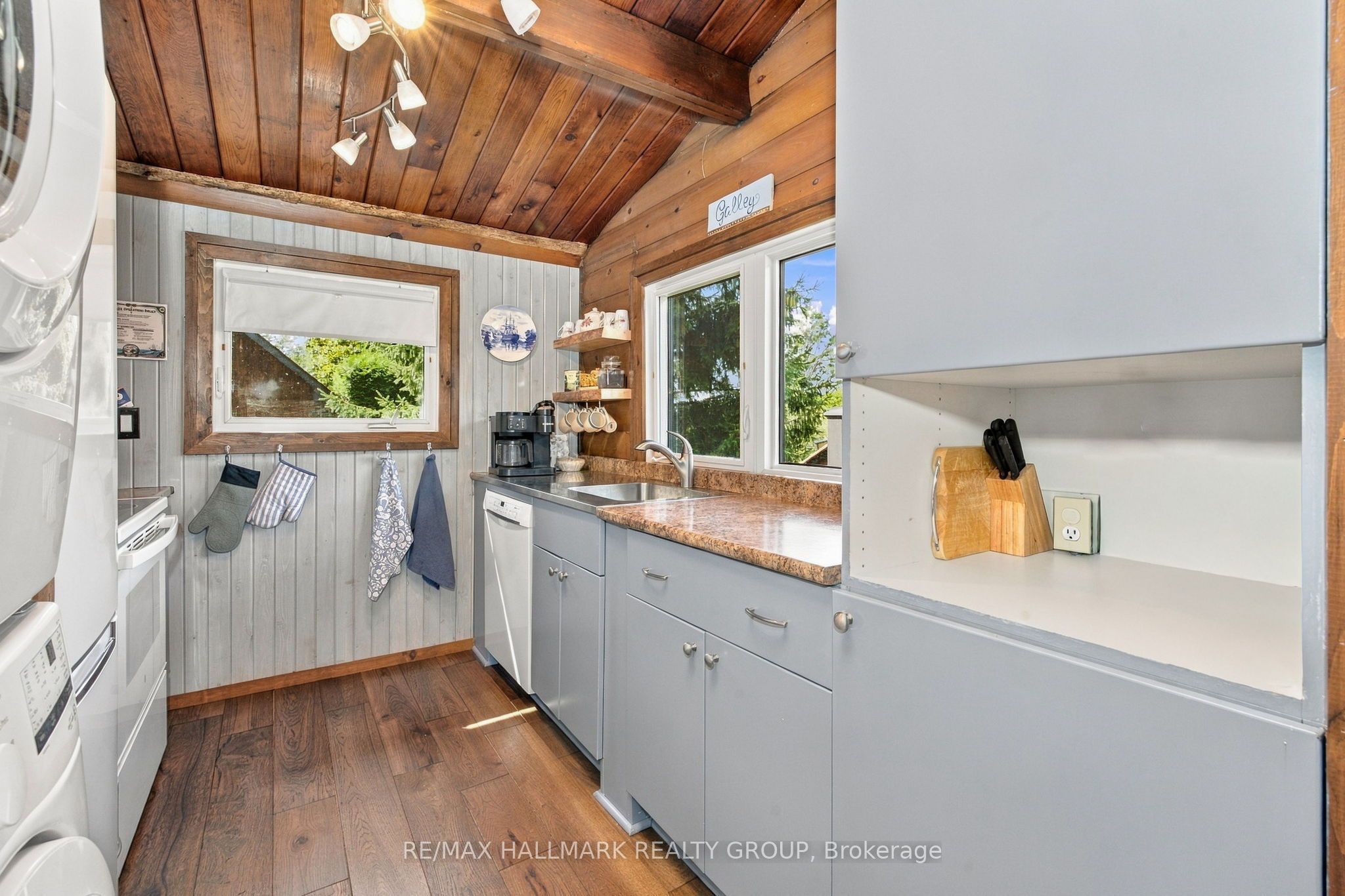 92 Kerry Point Road Property Photo 15