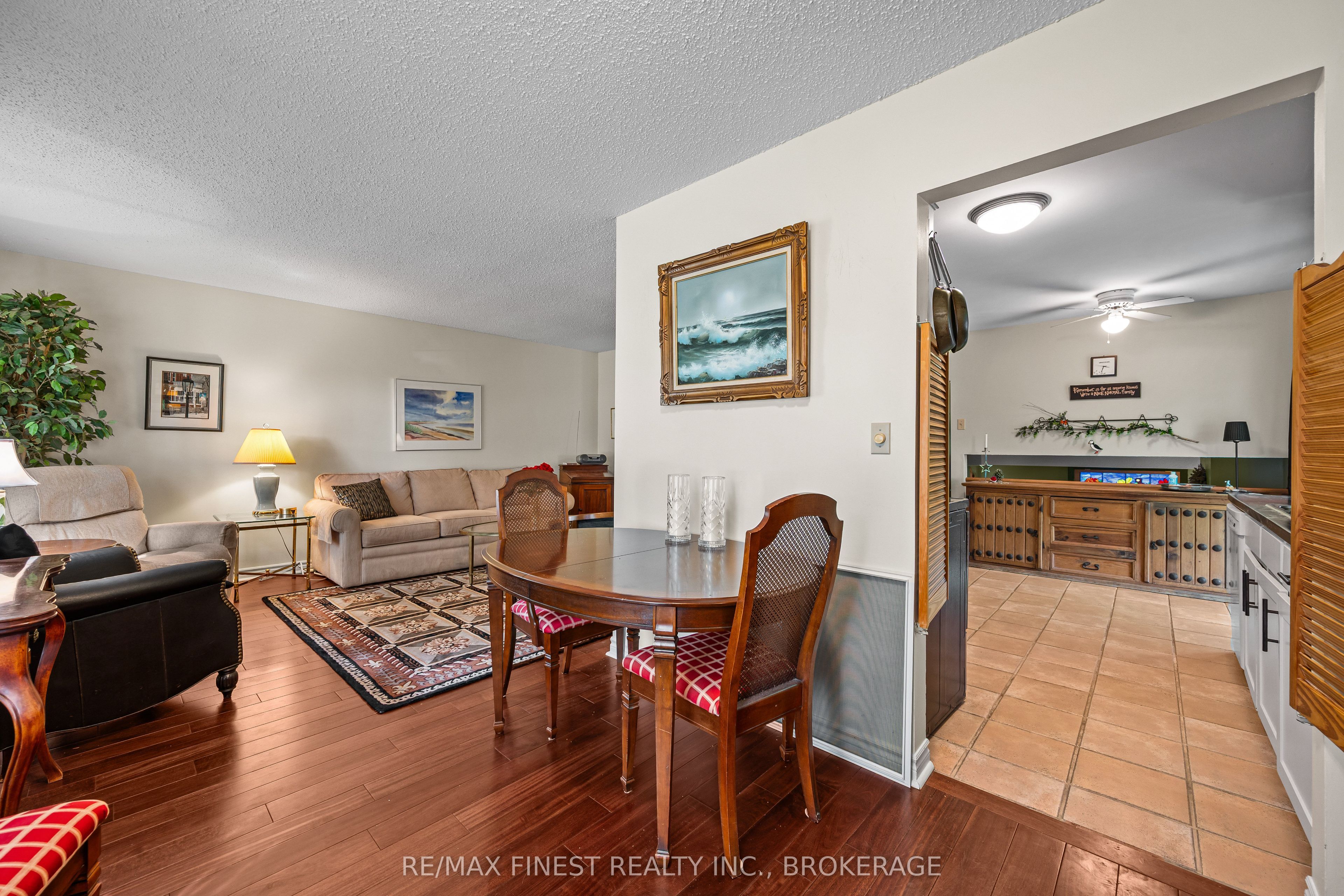 105 Grenadier Drive Property Photo 17