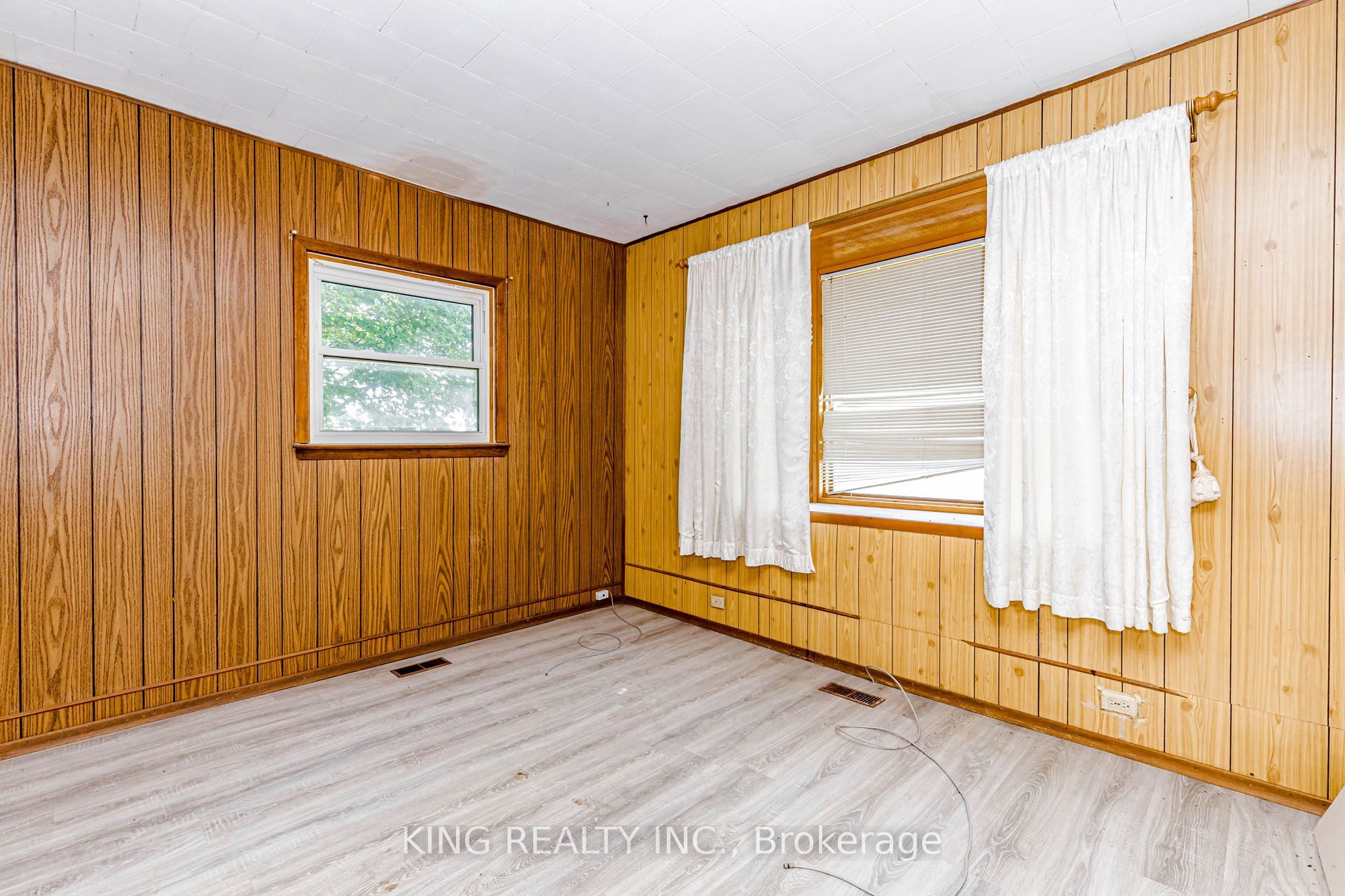 4538 Dorchester Road Property Photo 31