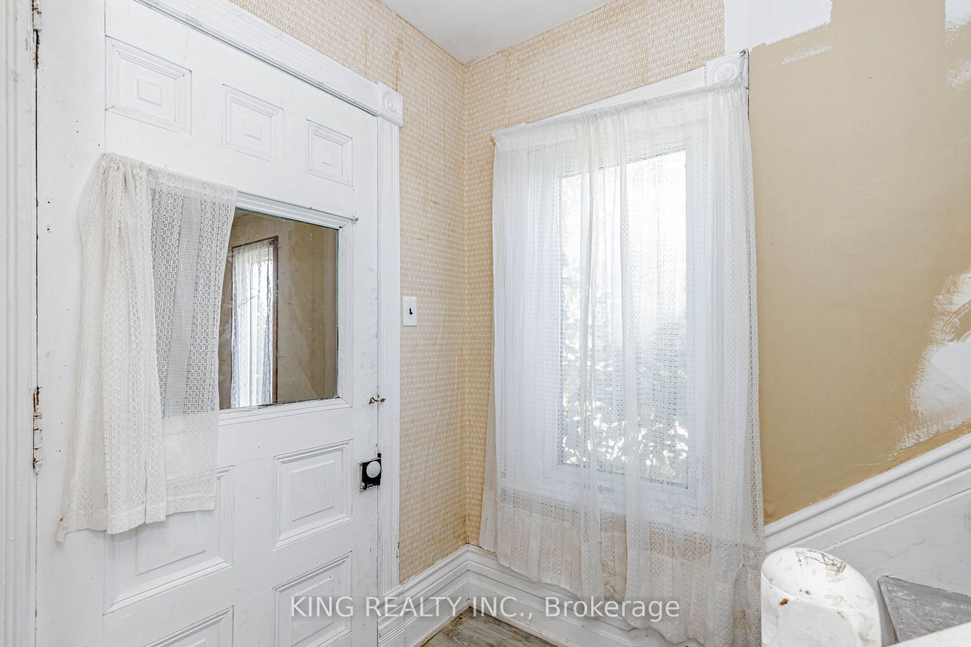 4538 Dorchester Road Property Photo 36