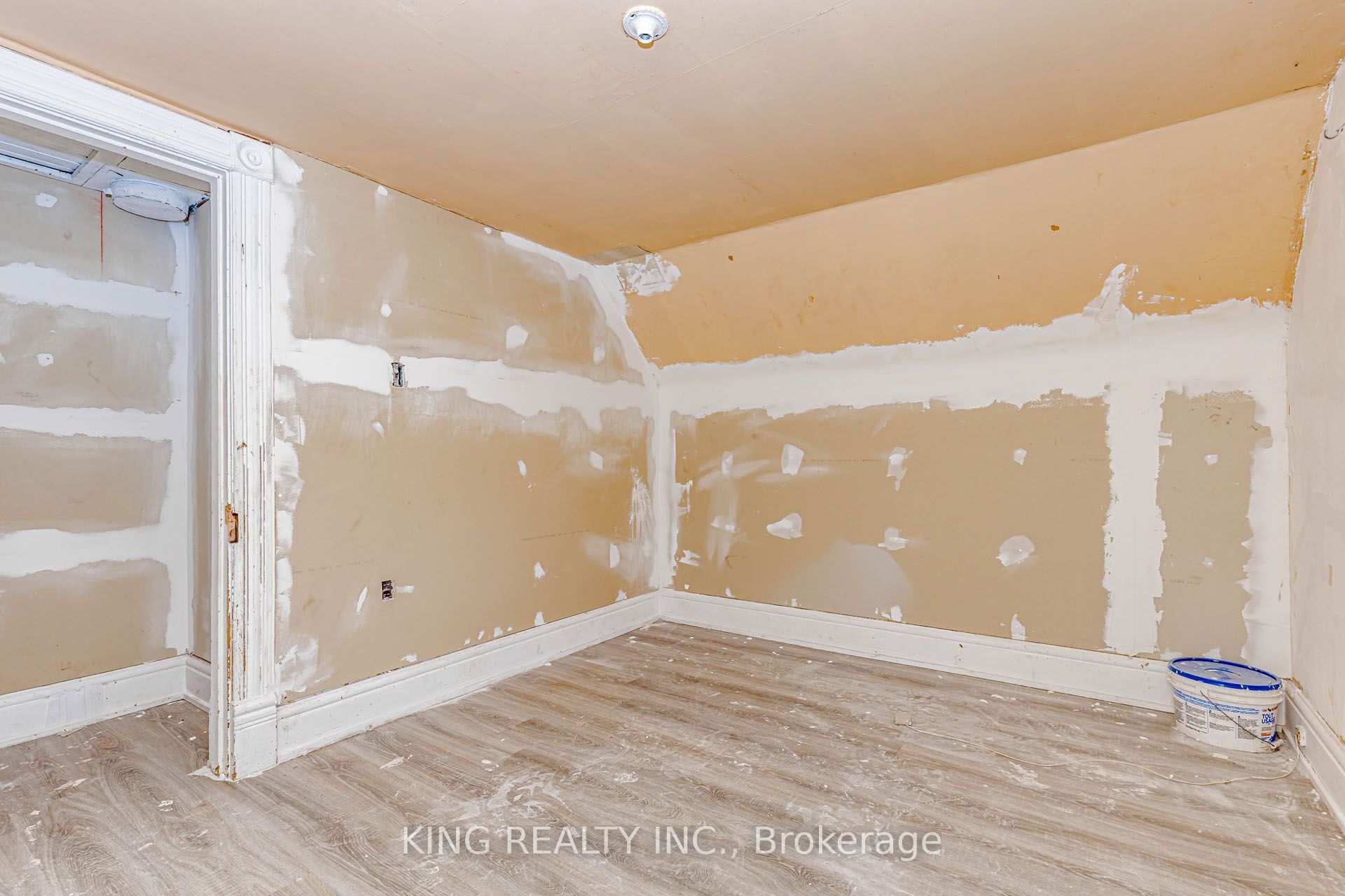 4538 Dorchester Road Property Photo 42