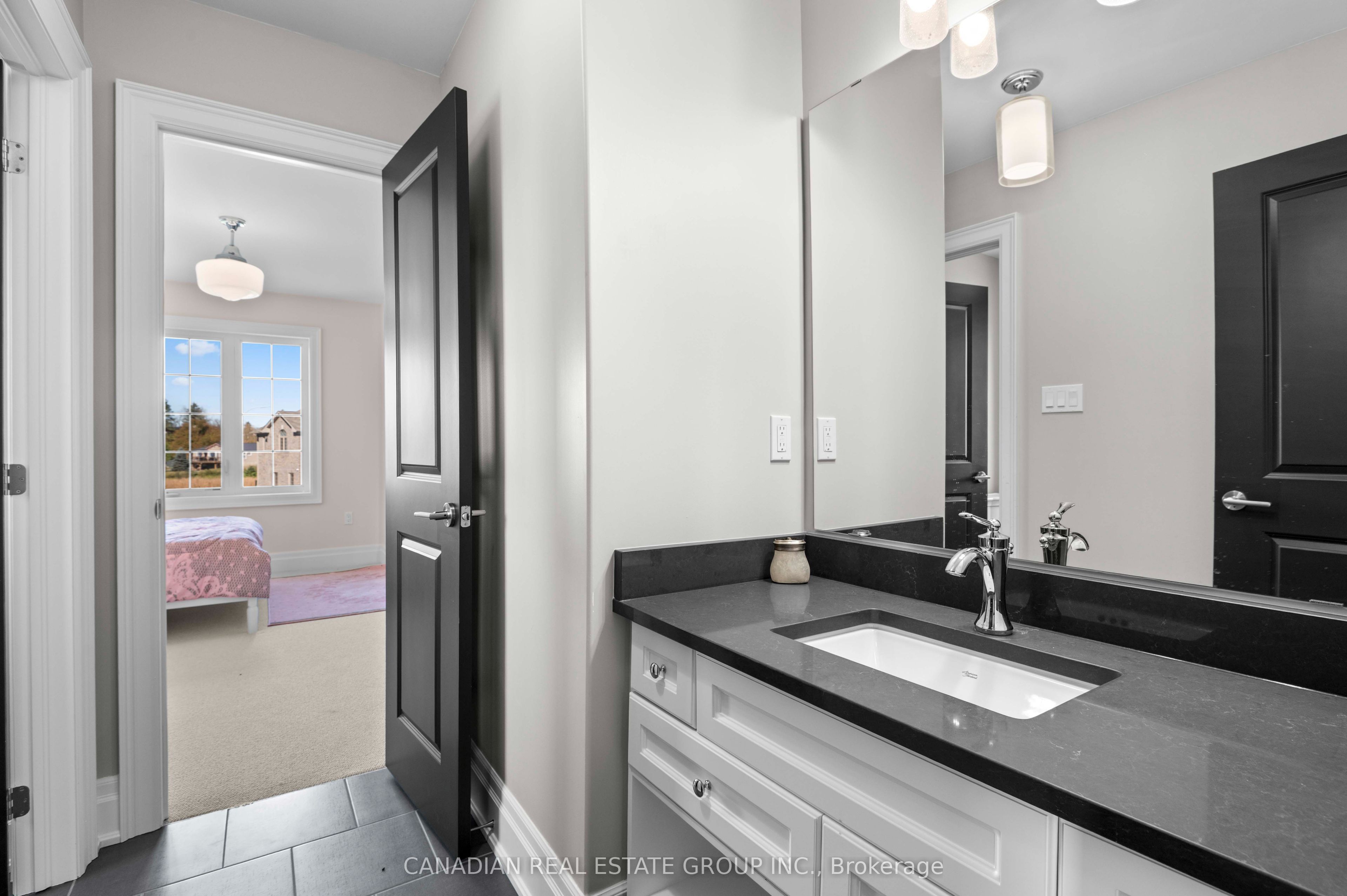 300 E Hagan Street E Property Photo 32