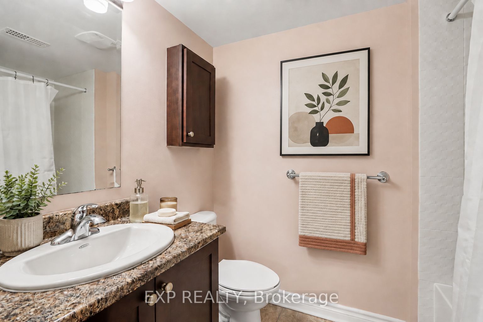 724a Chapman Mills Drive Property Photo 17