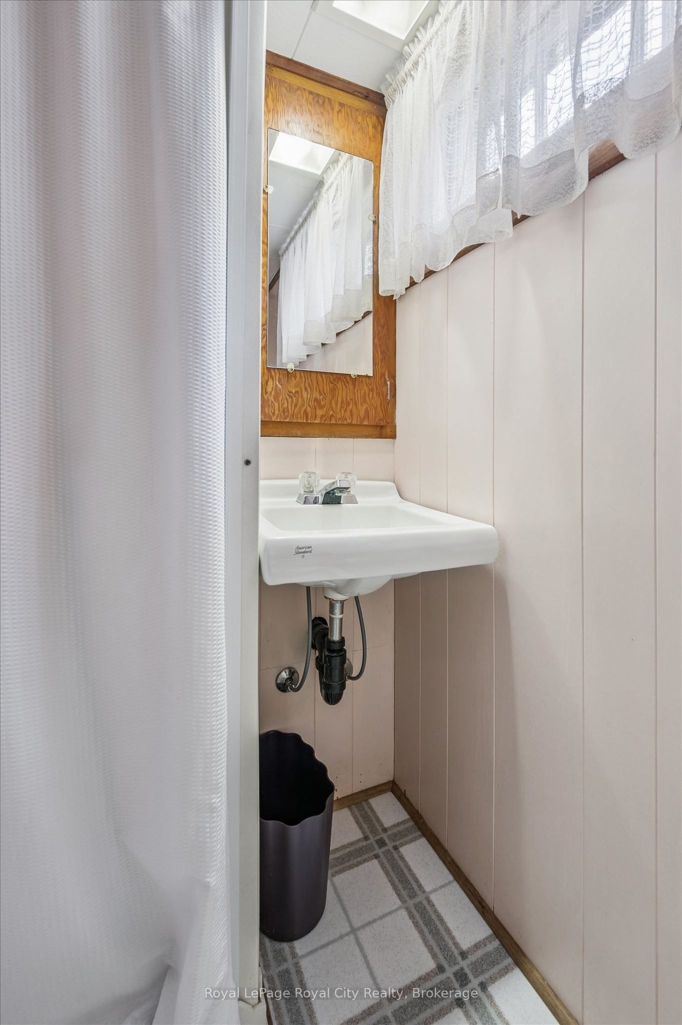 10 Paul Avenue Property Photo 30