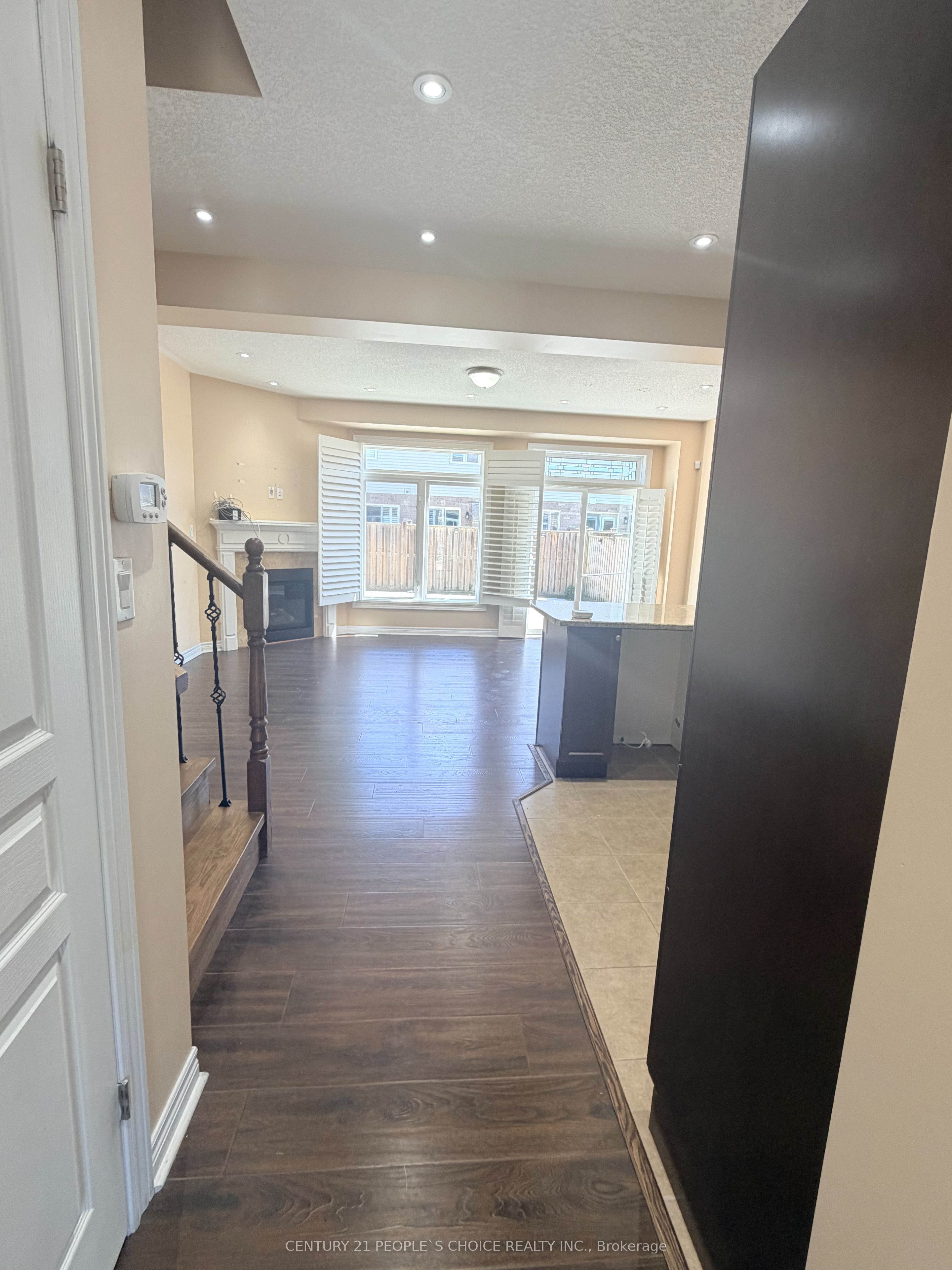 4 Charleswood Crescent Property Photo 9