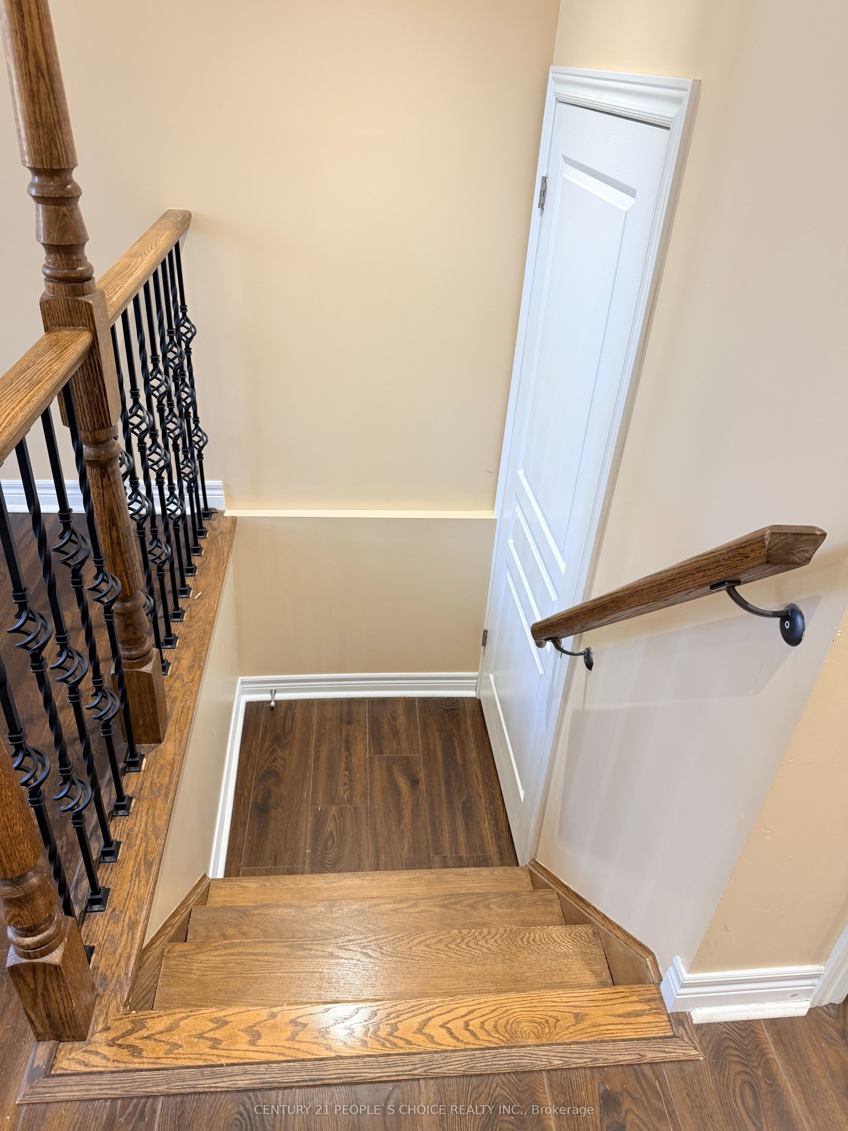 4 Charleswood Crescent Property Photo 33
