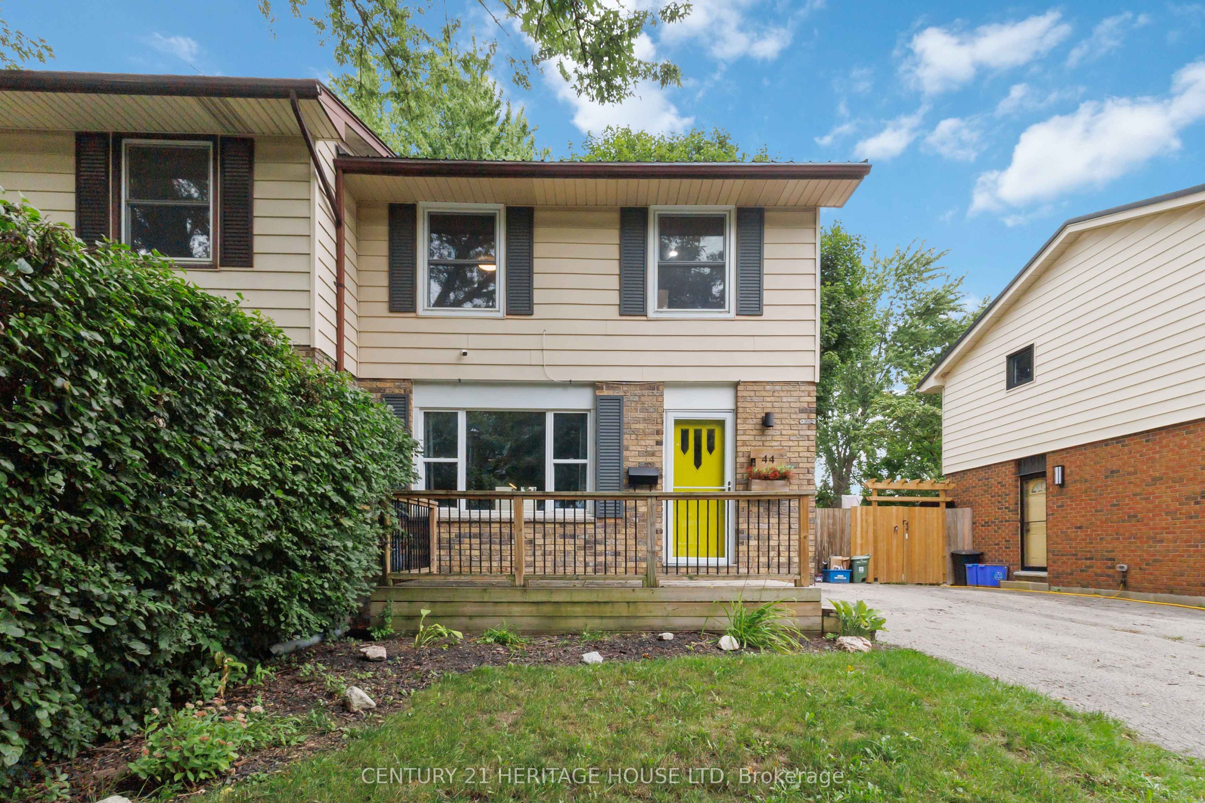 44 Sasha Crescent