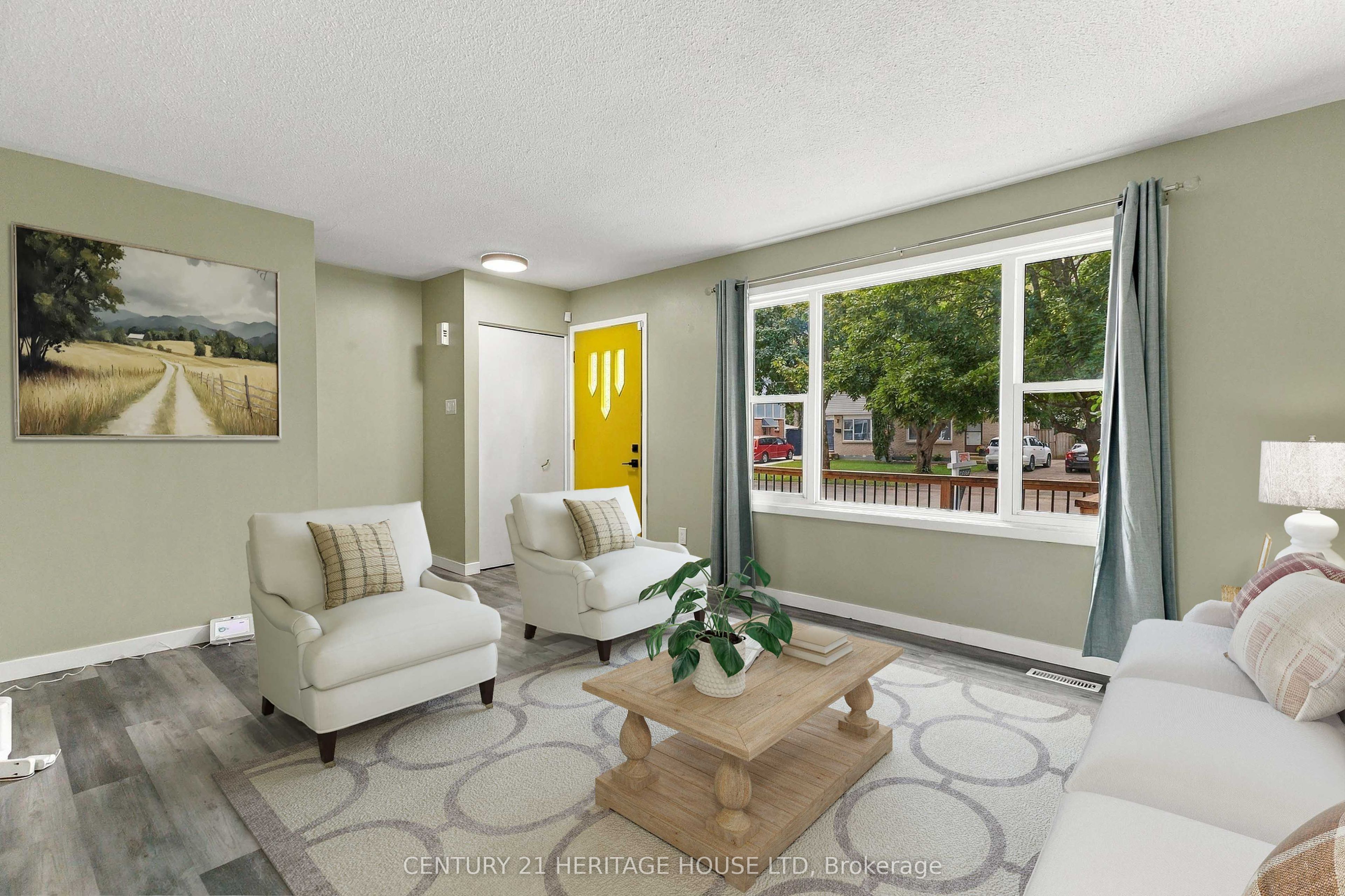 44 Sasha Crescent Property Photo 2
