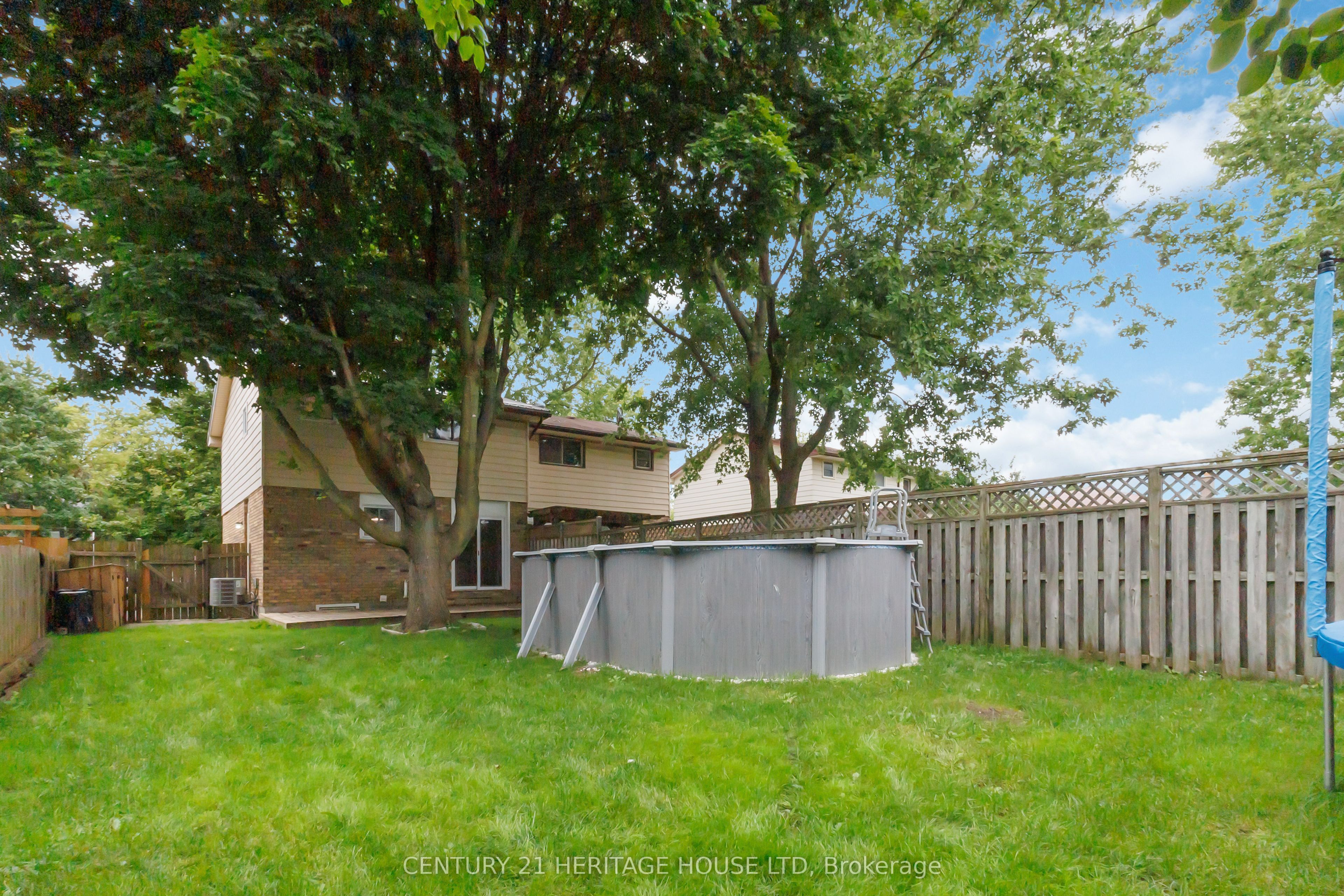 44 Sasha Crescent Property Photo 28