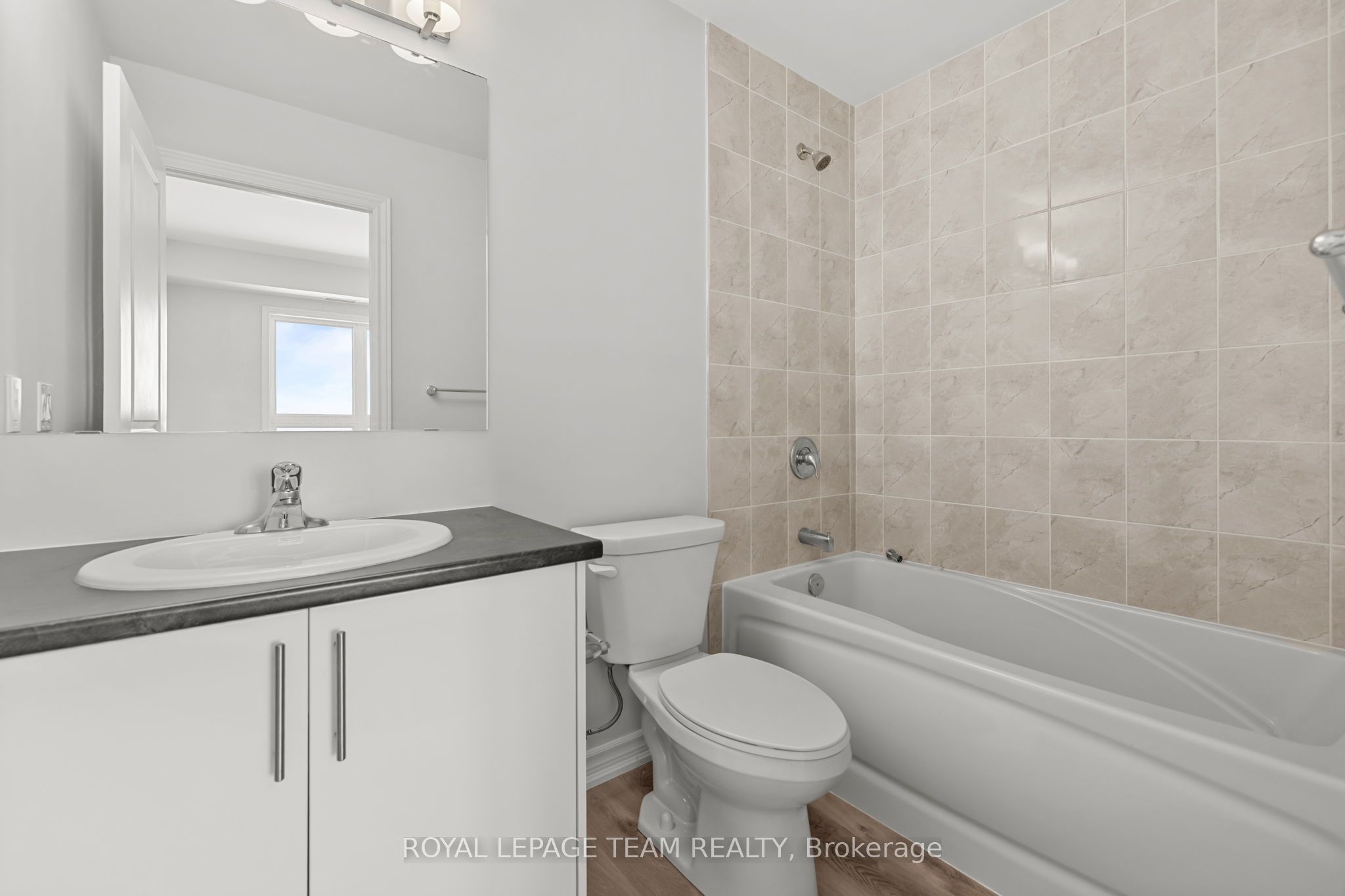 397 Codds Road 601 Property Photo 11