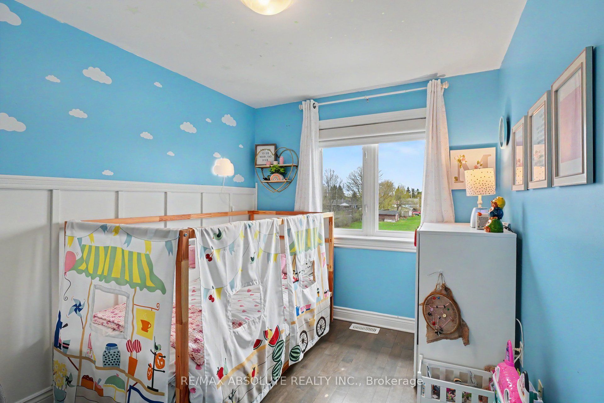 185 Desmond Trudeau Drive Property Photo 21