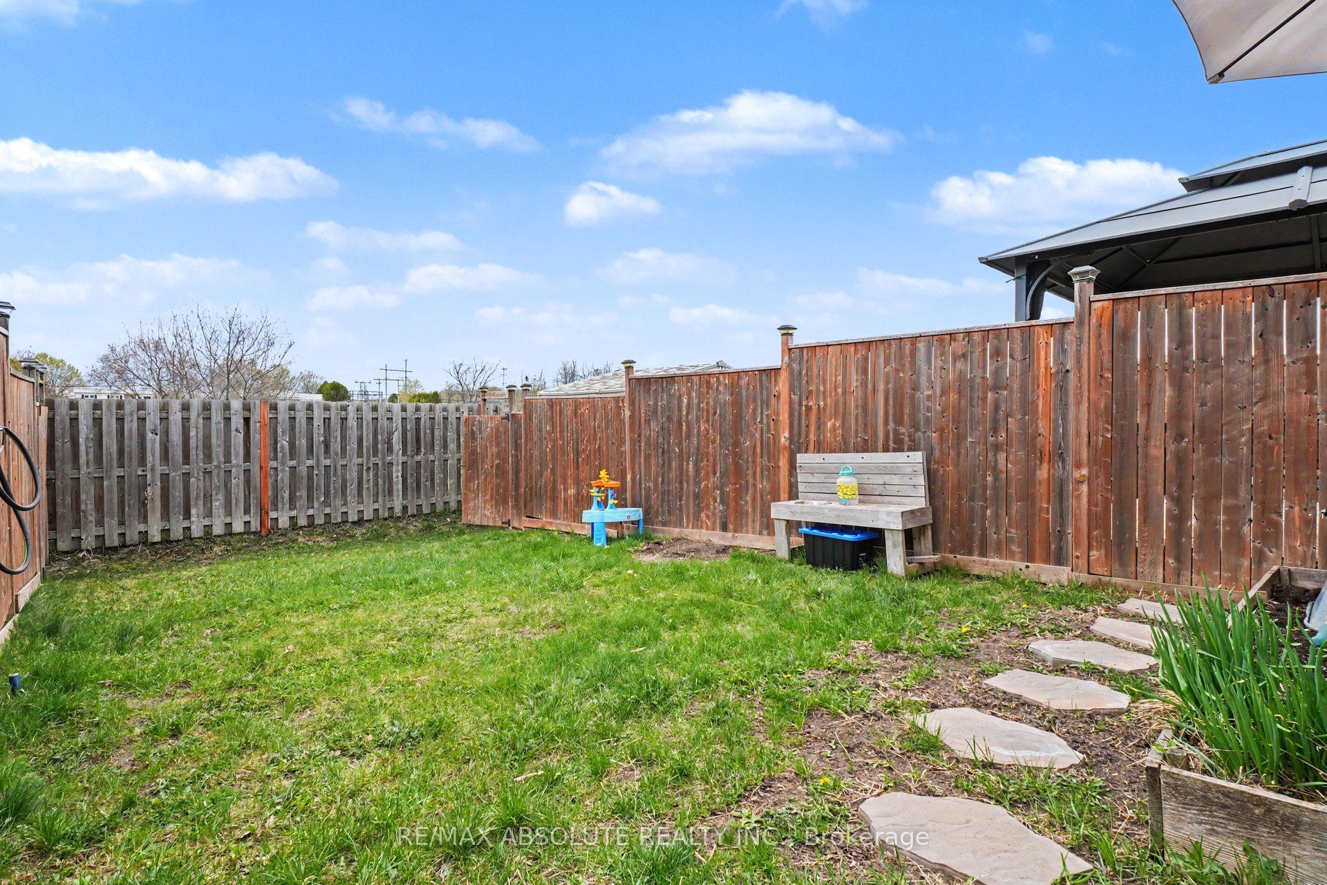 185 Desmond Trudeau Drive Property Photo 30