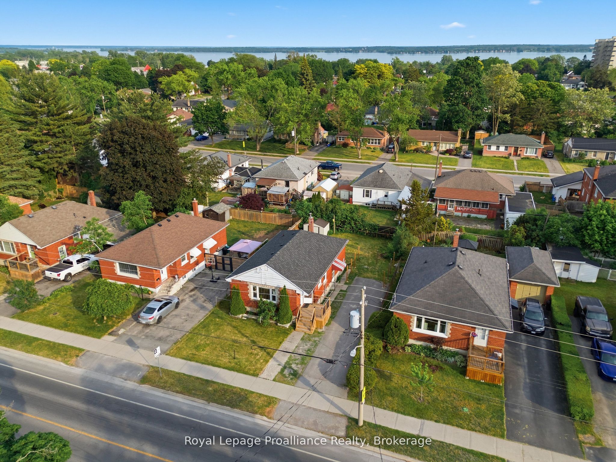 355 Bridge Street Property Photo 4