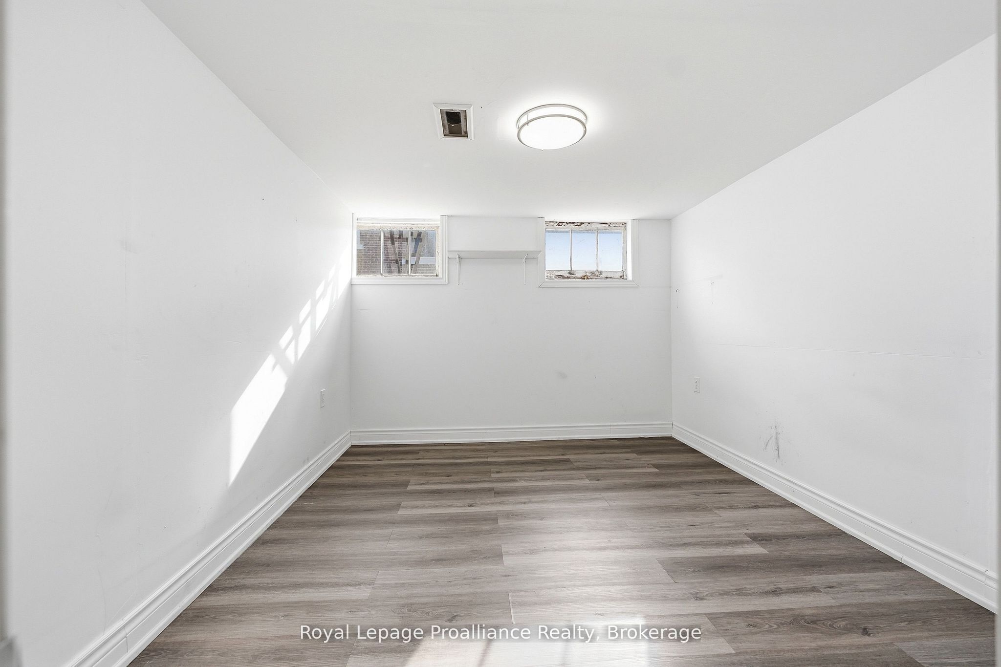 355 Bridge Street Property Photo 29