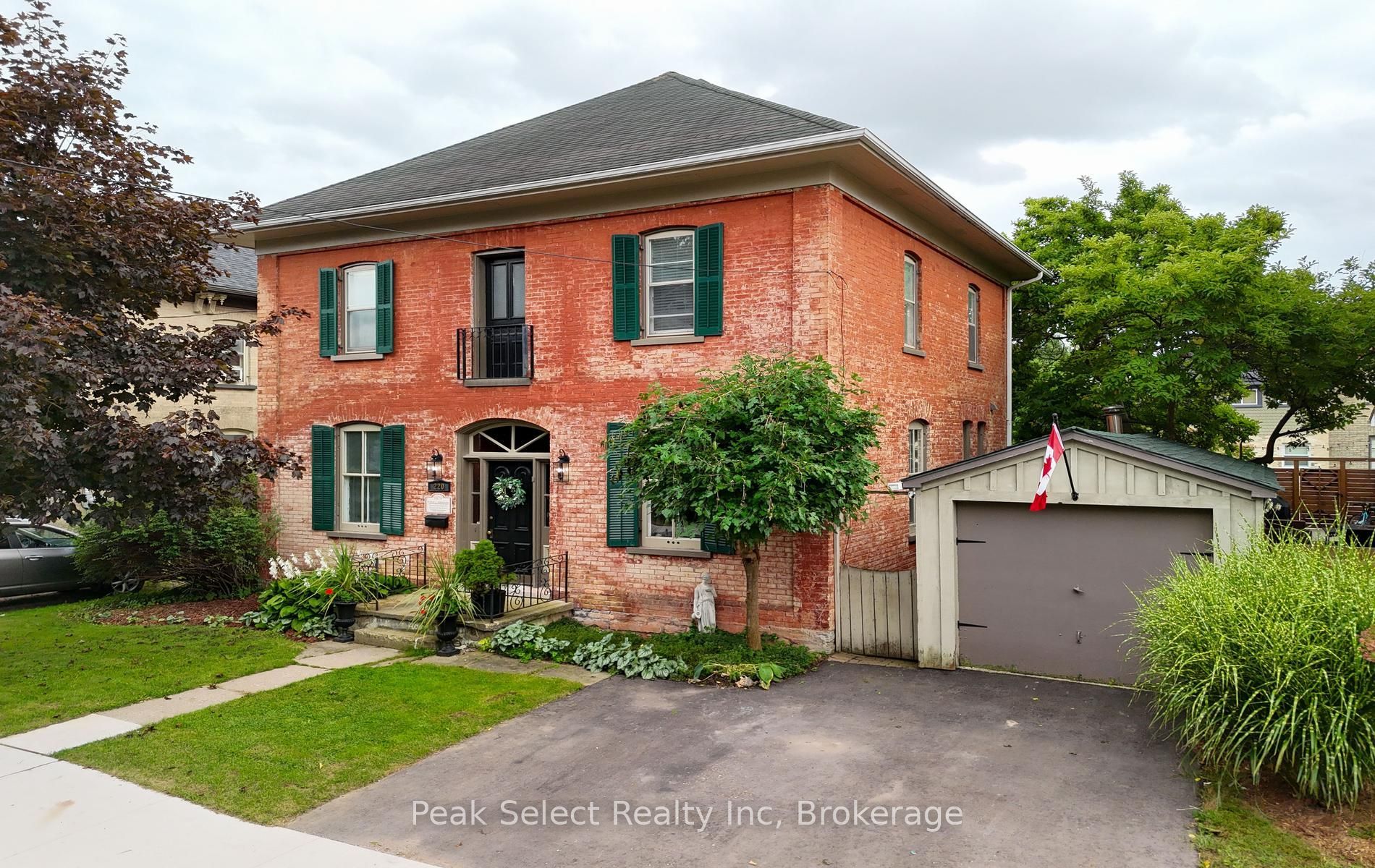 220 Elgin Street E Property Photo 1