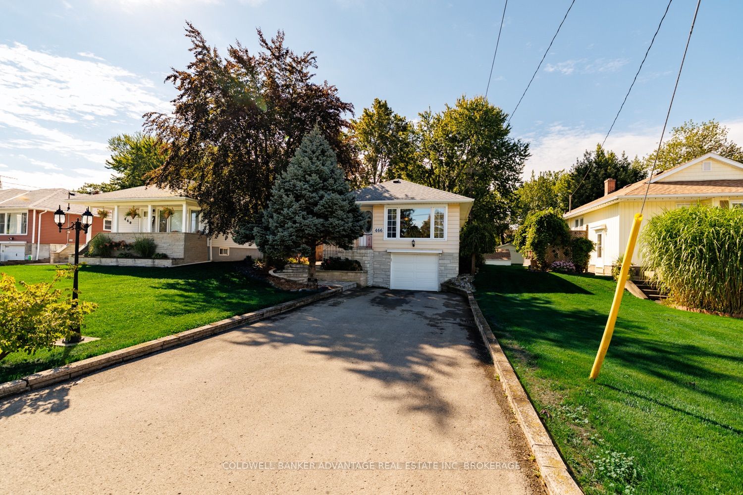 466 Sugarloaf Street Property Photo 1