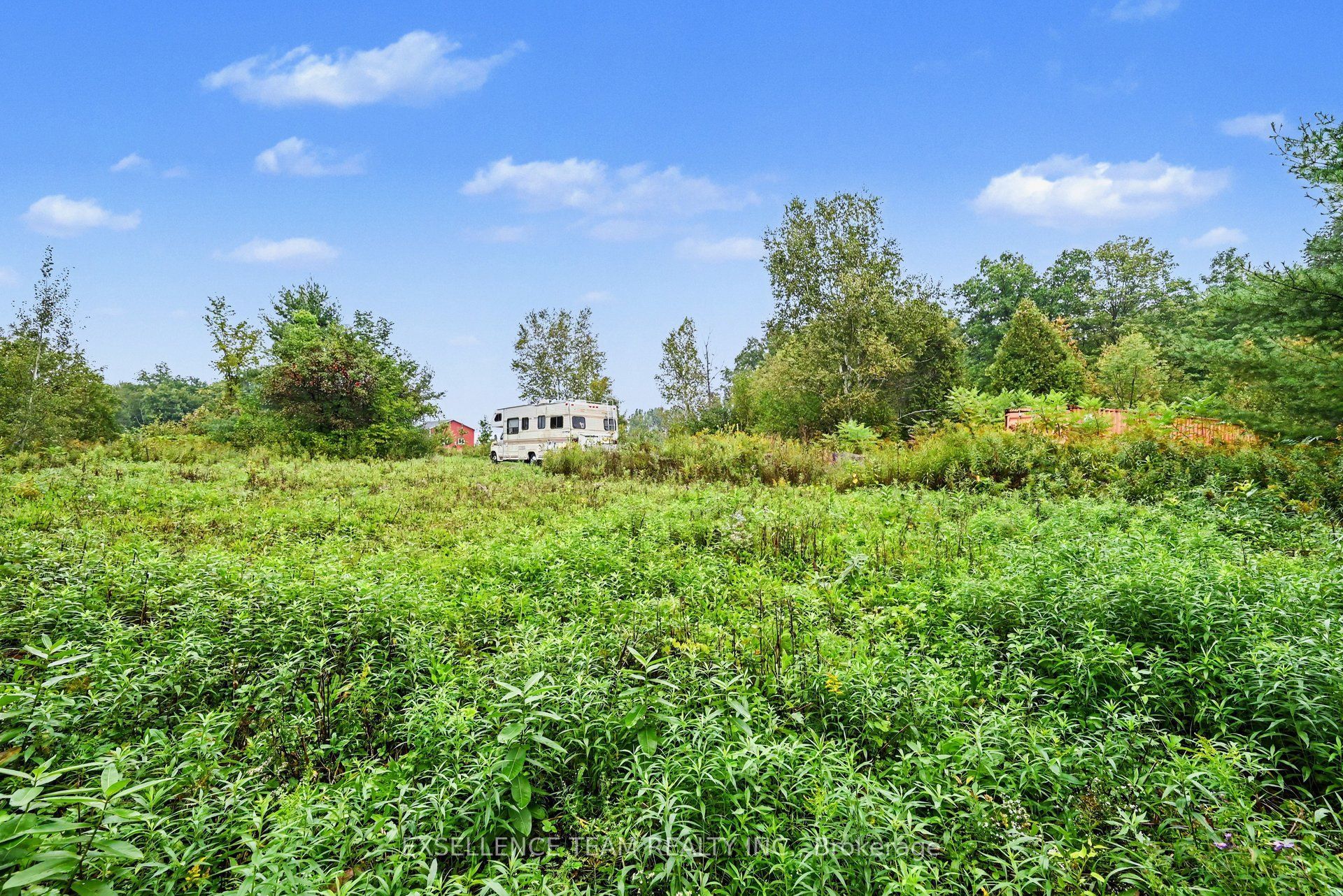0000 Caber Road Property Photo 4