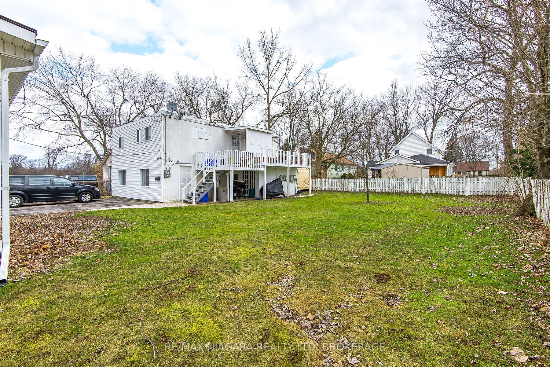 255 Mellanby Avenue Property Photo 5