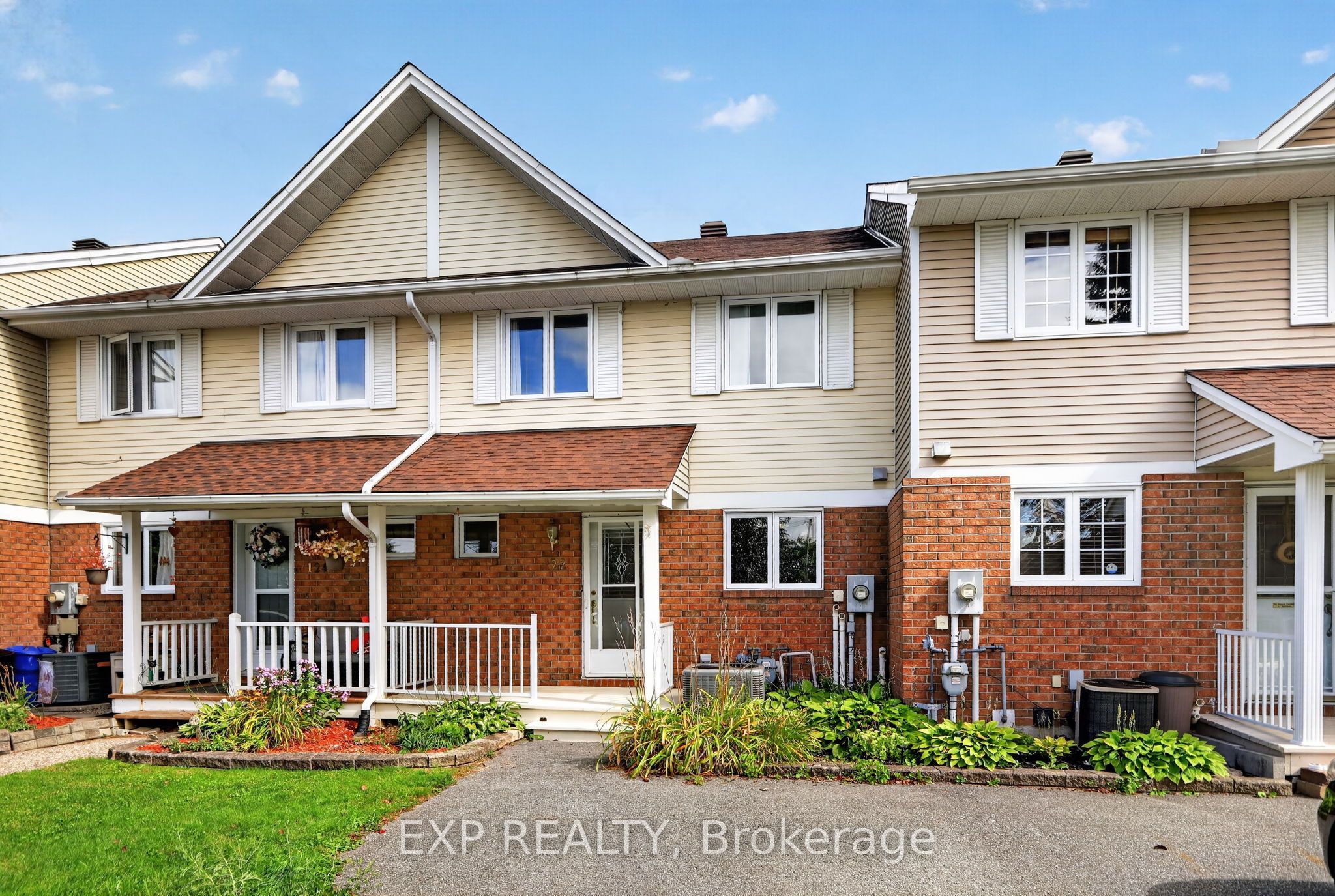 122 Laurier Street Property Photo 1