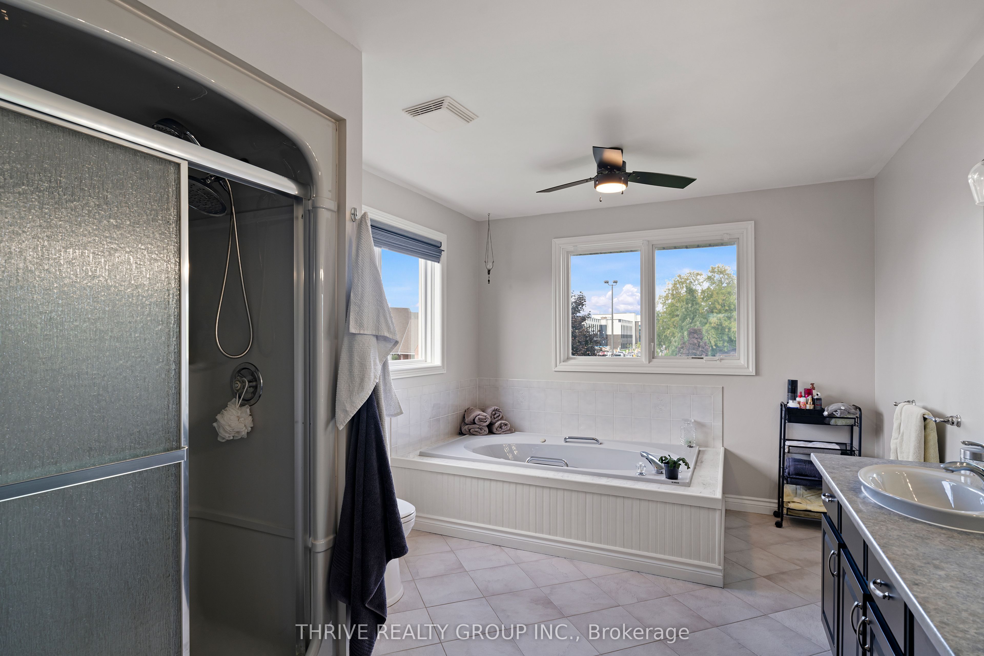 310 Huron Street W Property Photo 29