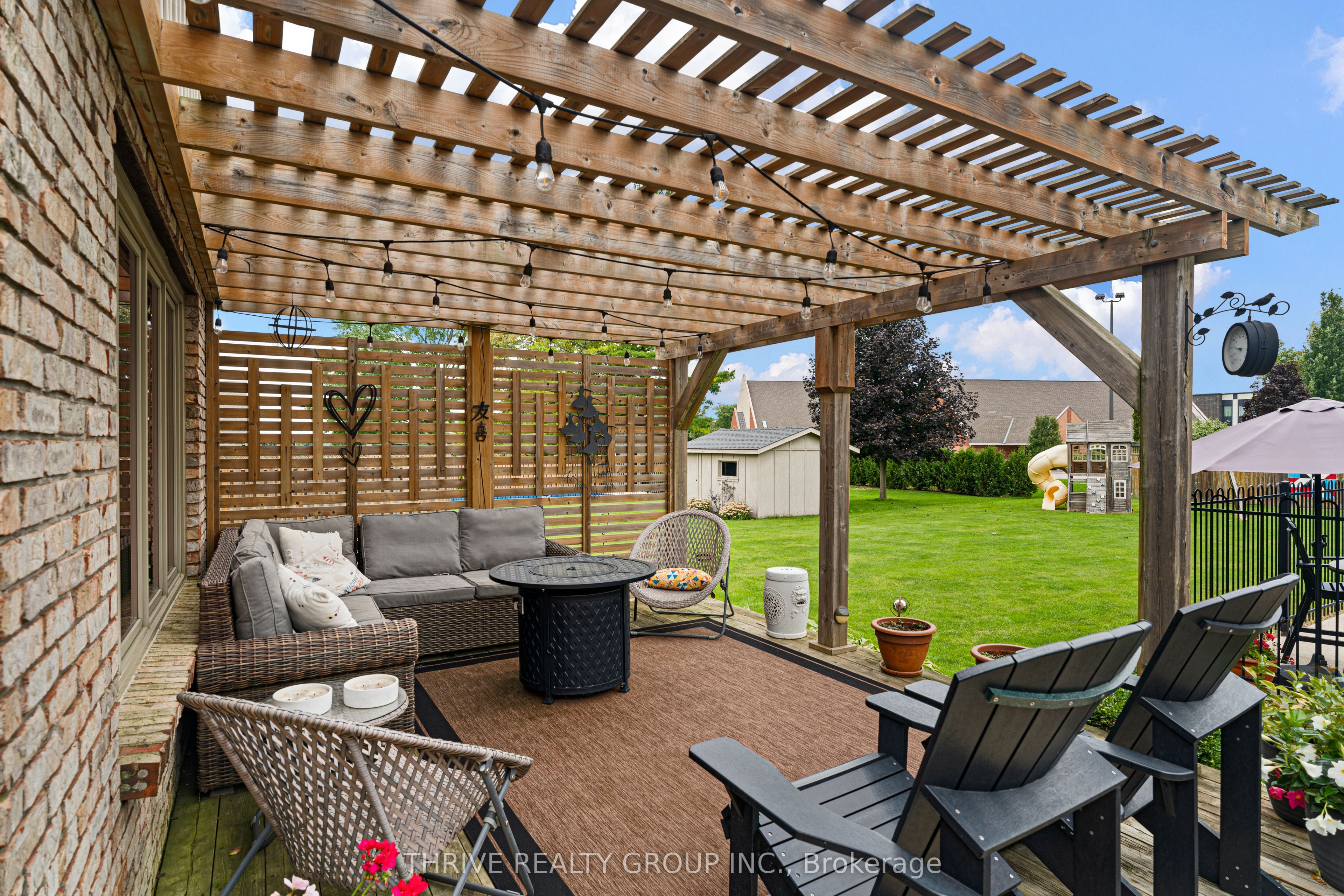 310 Huron Street W Property Photo 42
