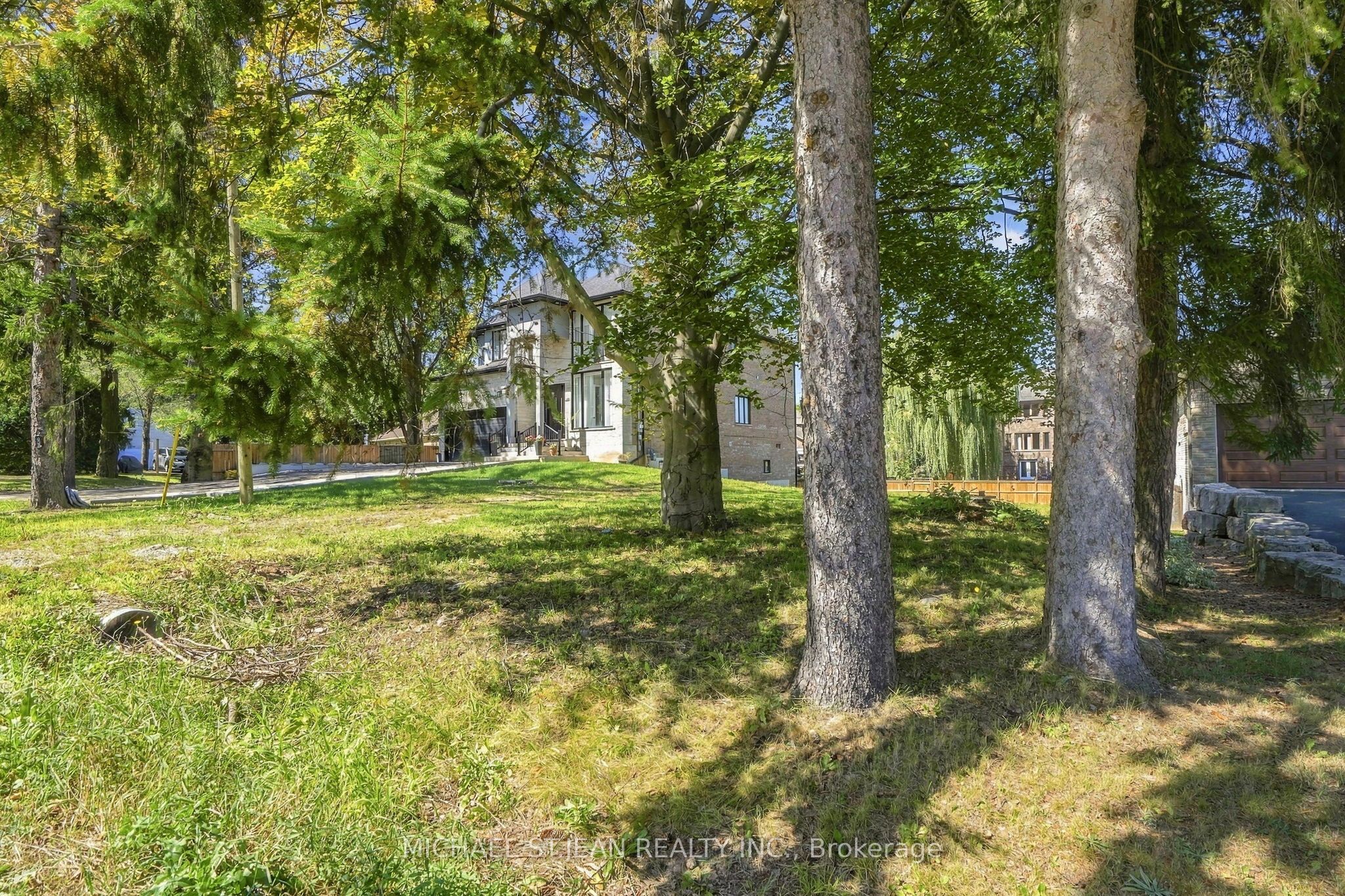 657 Mohawk Road Property Photo 4