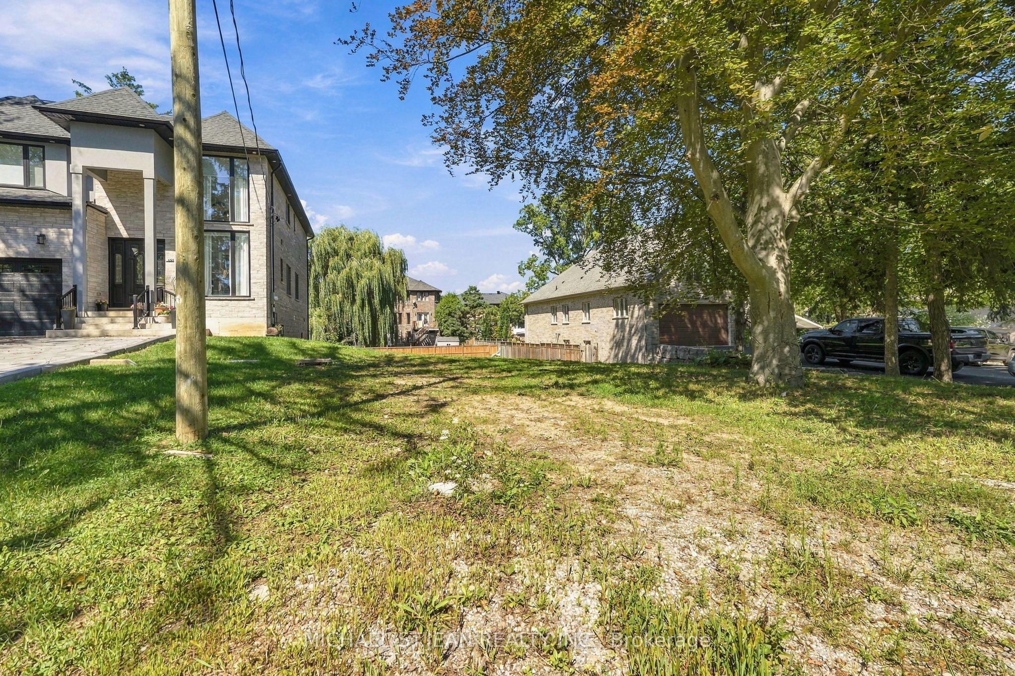 657 Mohawk Road Property Photo 5