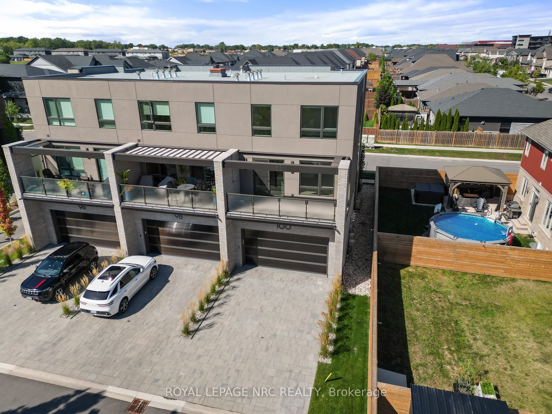 100 Moody Street Property Photo 2
