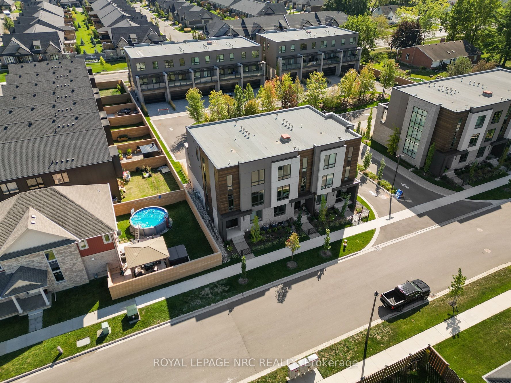 100 Moody Street Property Photo 4