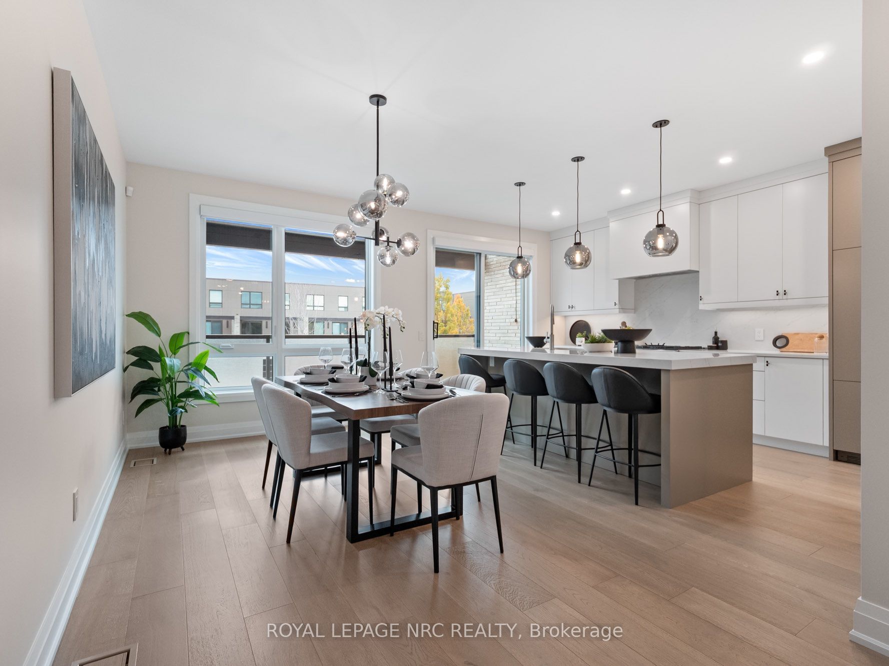 100 Moody Street Property Photo 12