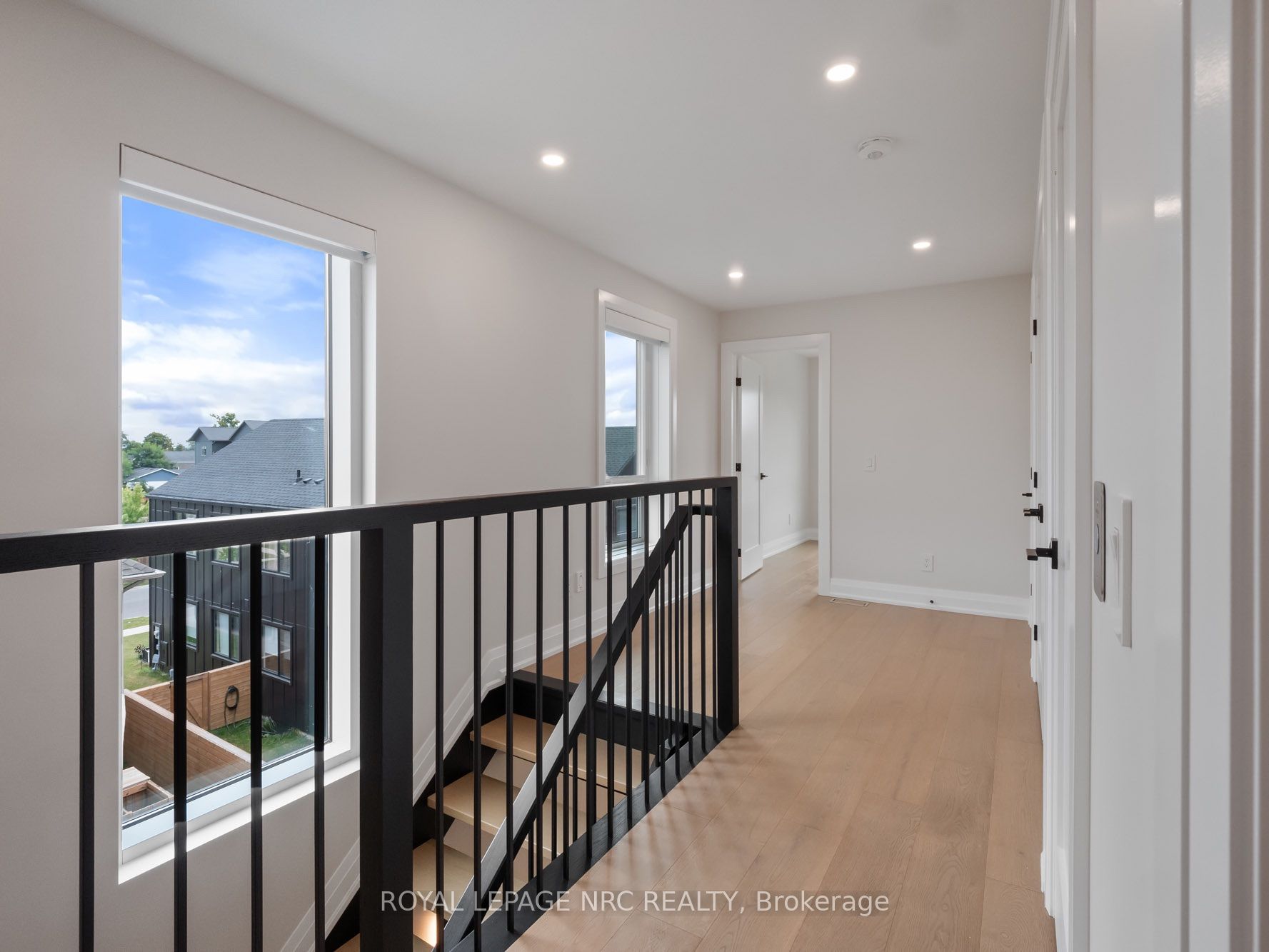100 Moody Street Property Photo 36