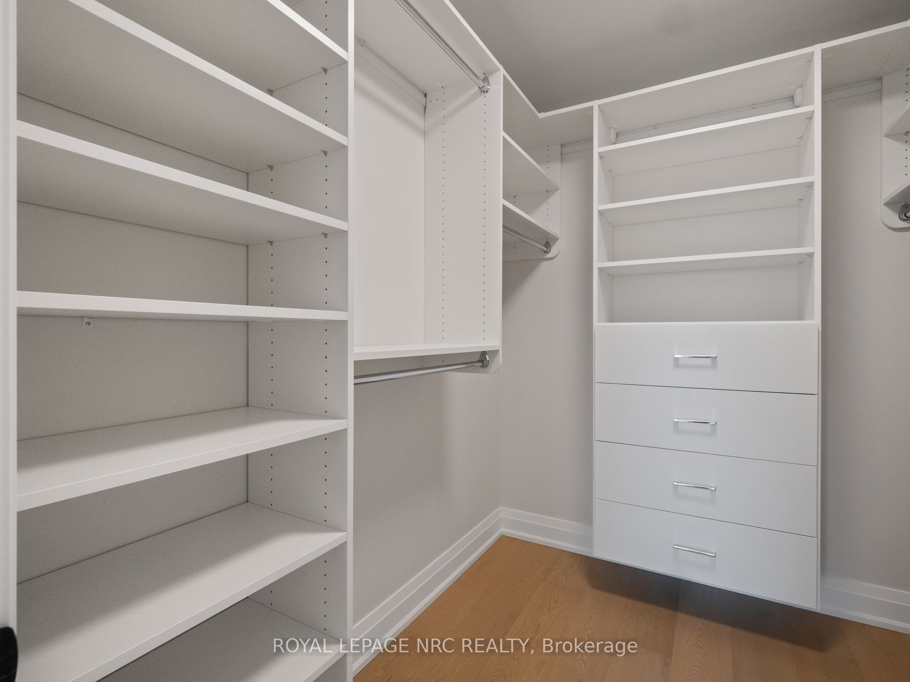 100 Moody Street Property Photo 39