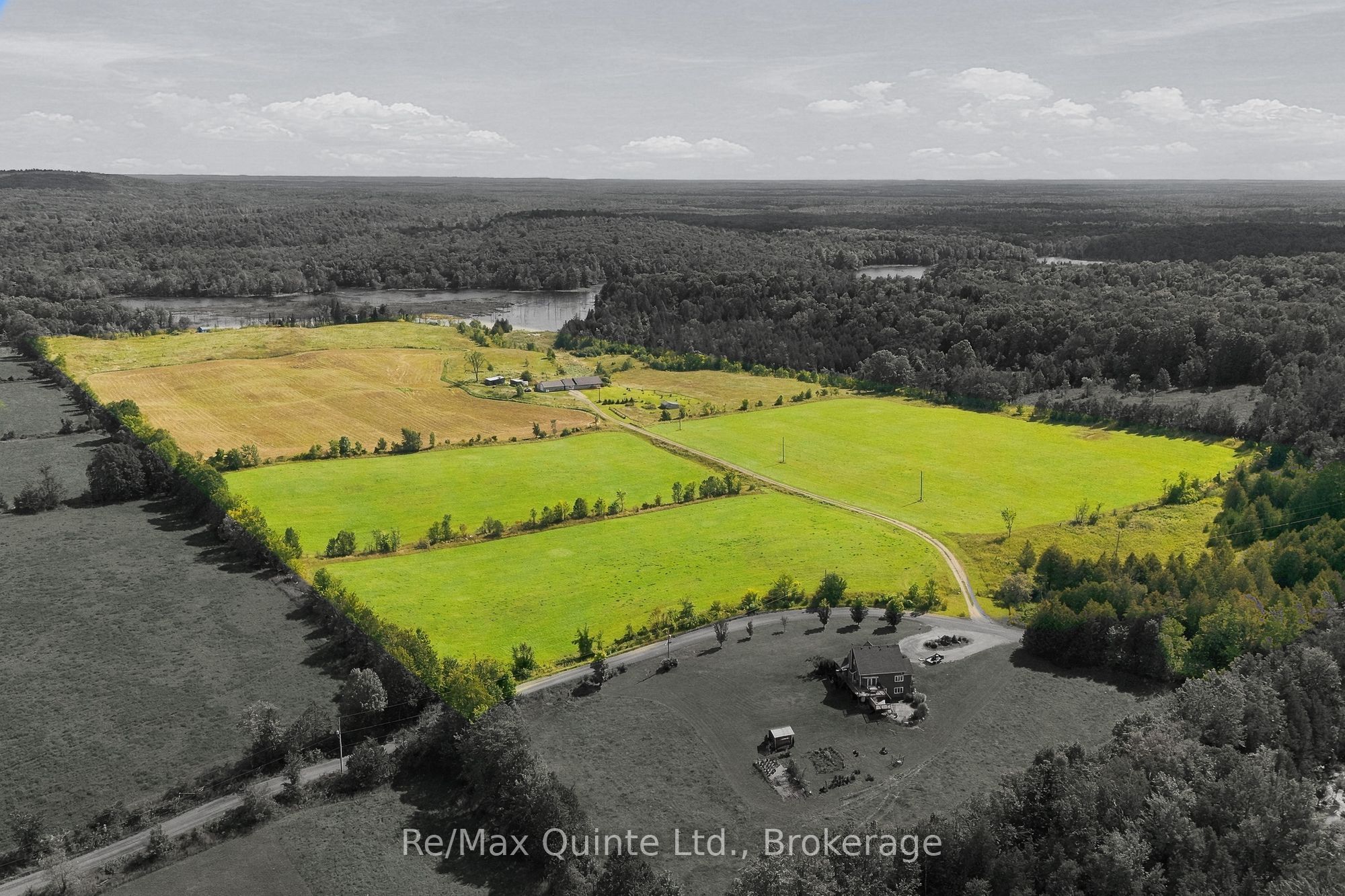 1128 Island Road Property Photo 2