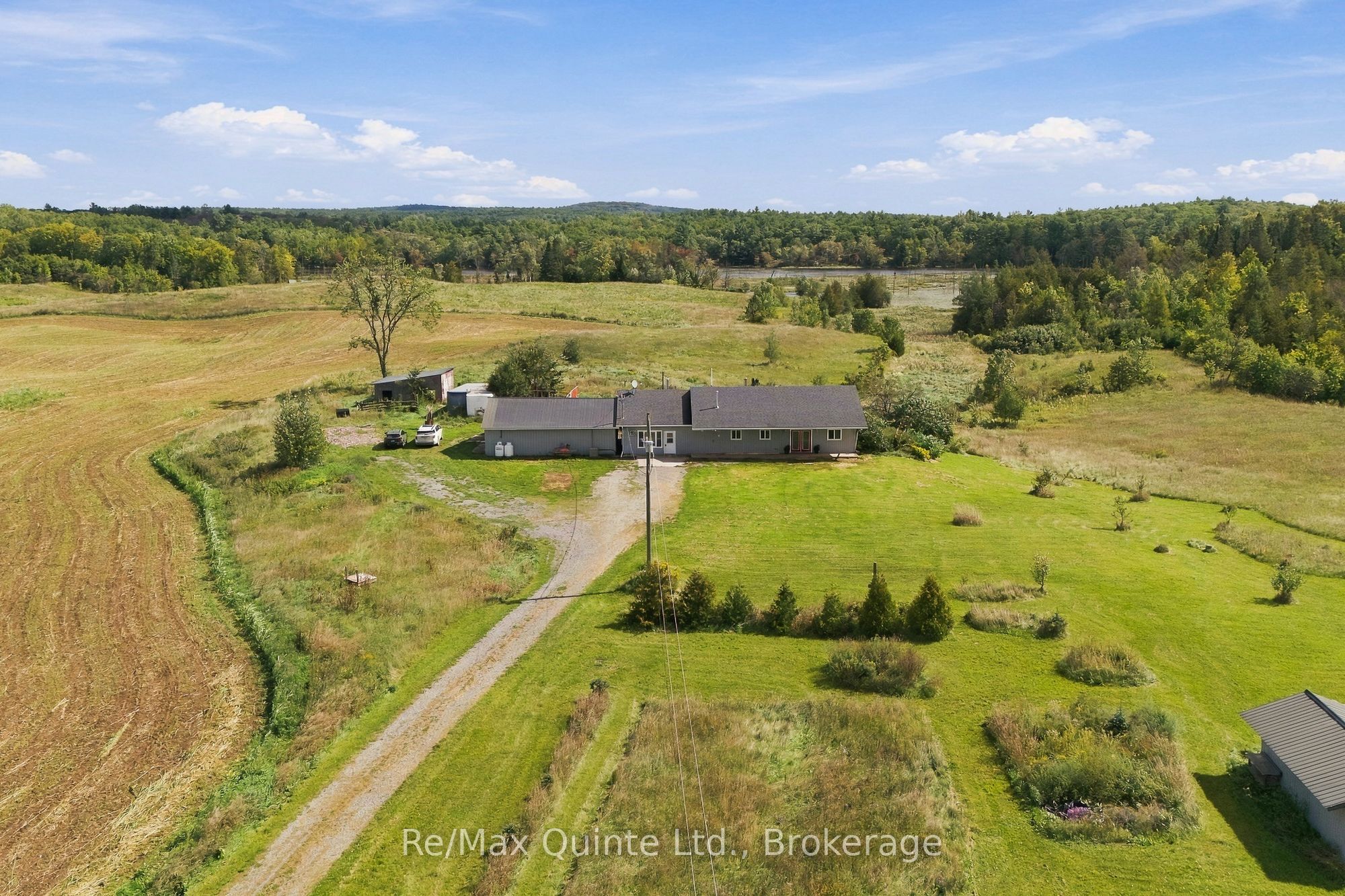 1128 Island Road Property Photo 3
