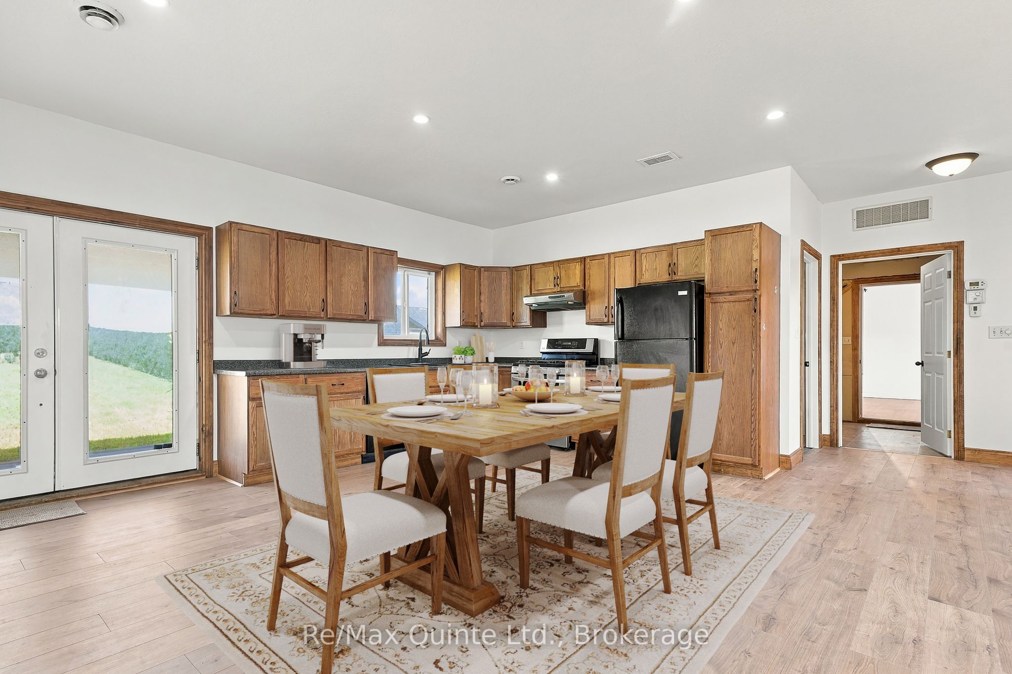 1128 Island Road Property Photo 7