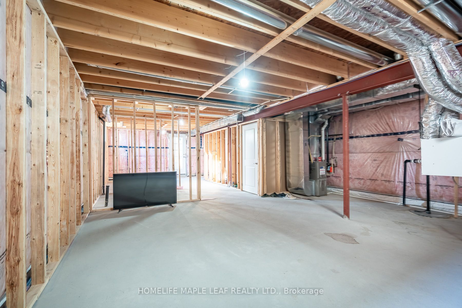 141 Crow Street Property Photo 41