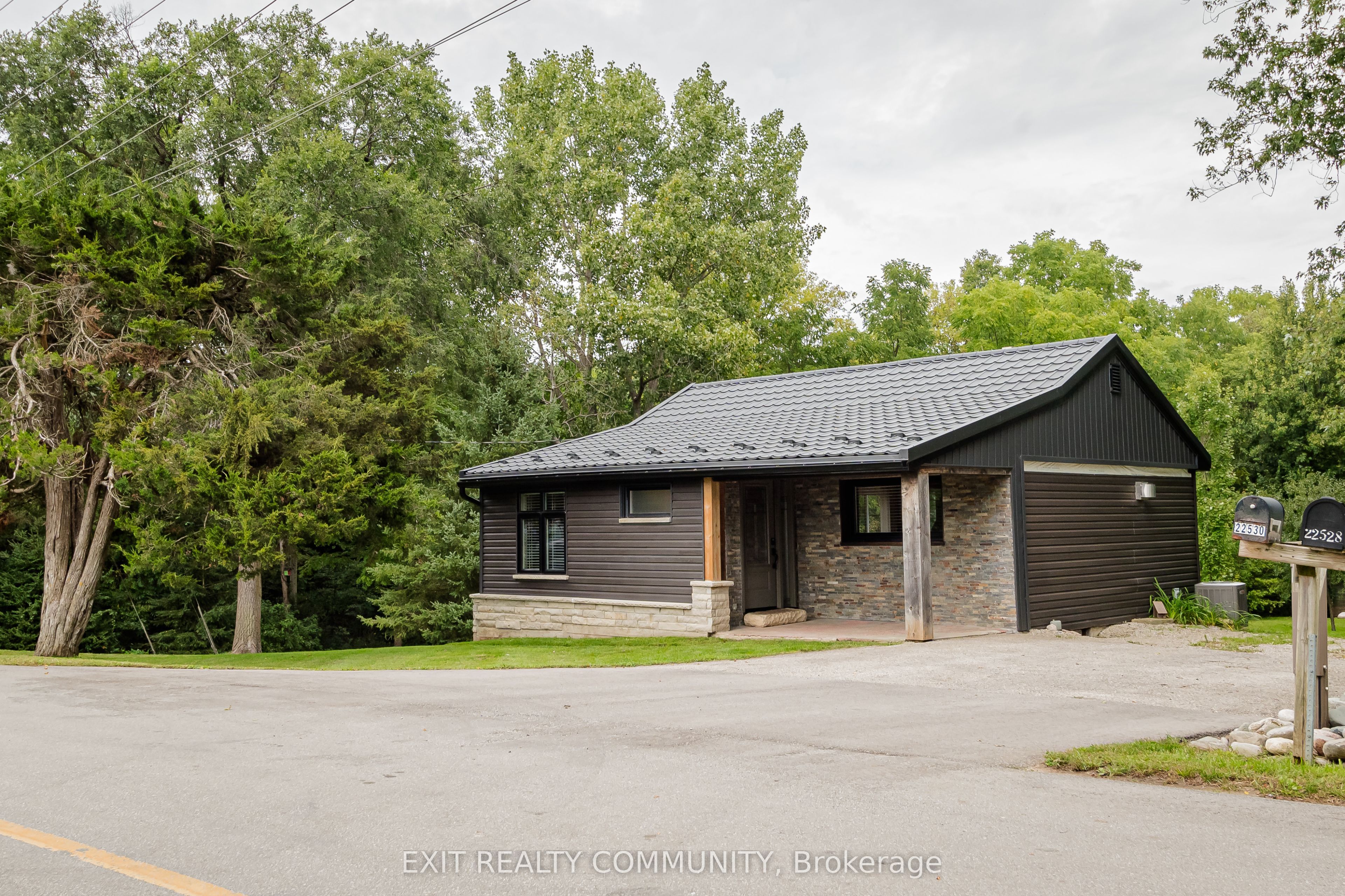 22530 Coldstream Road Property Photo 1