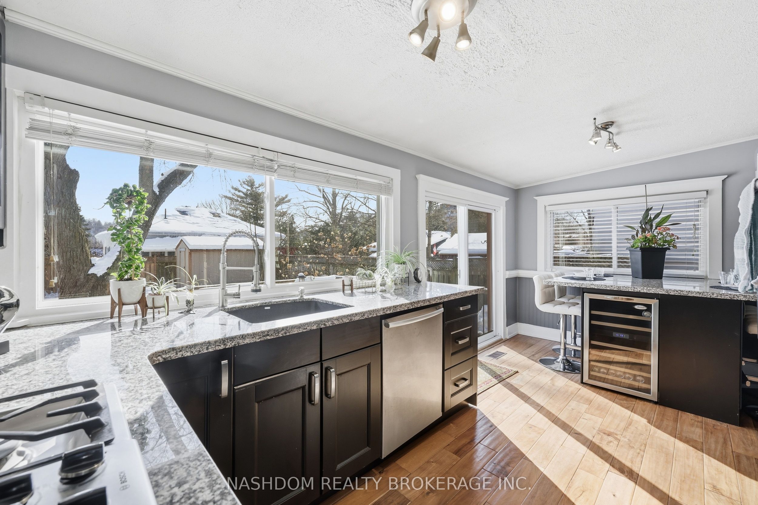 31 Hunter Street Property Photo 17