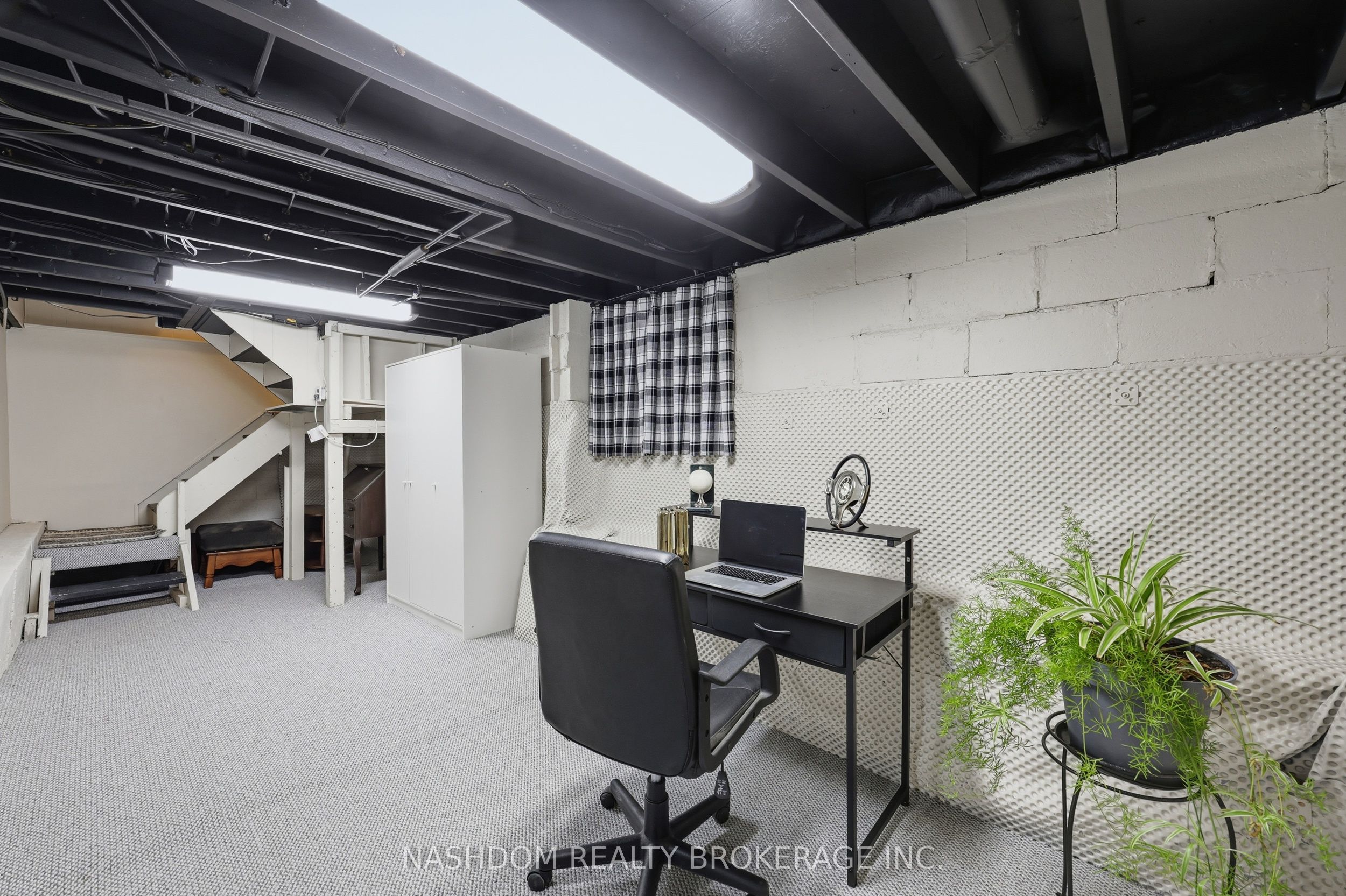 31 Hunter Street Property Photo 31