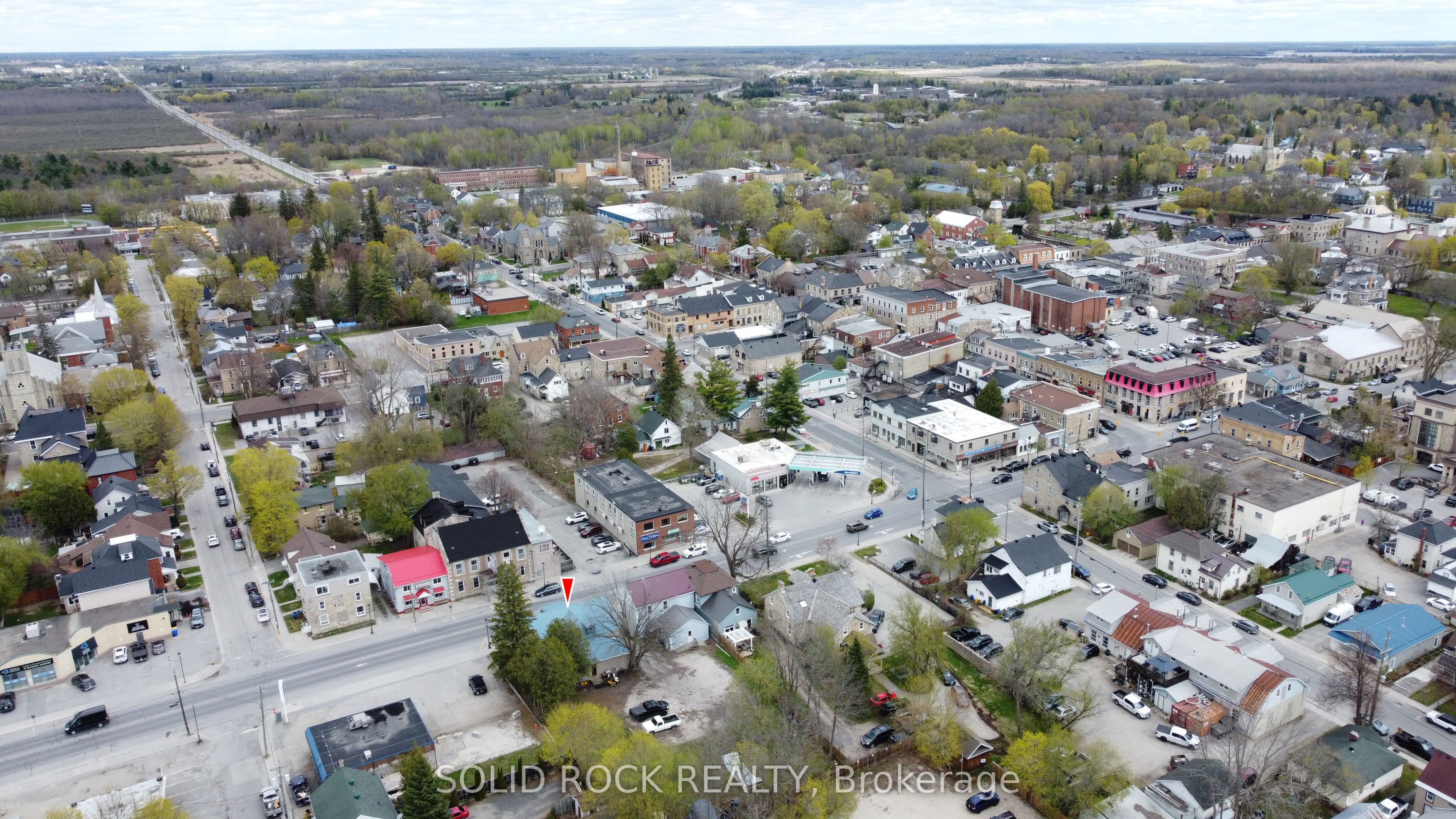28 Wilson Street W Property Photo 24