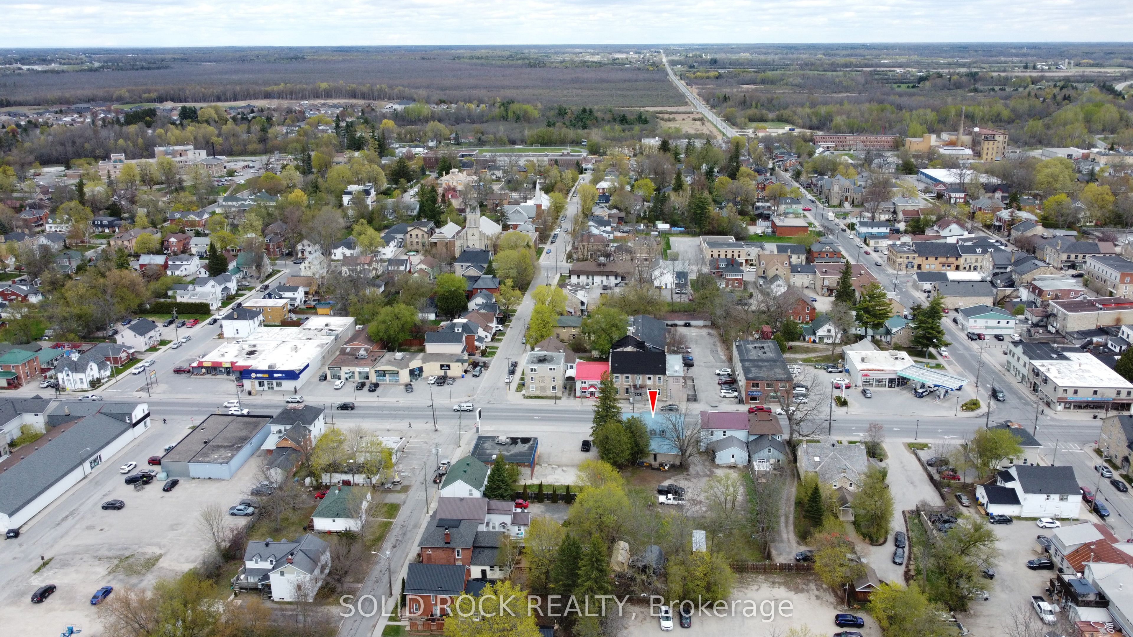 28 Wilson Street W Property Photo 25
