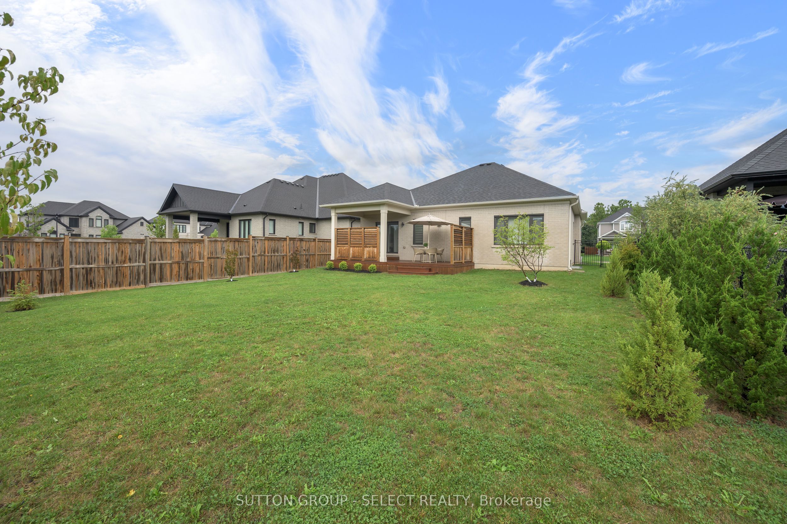 7 Violet Court Property Photo 31