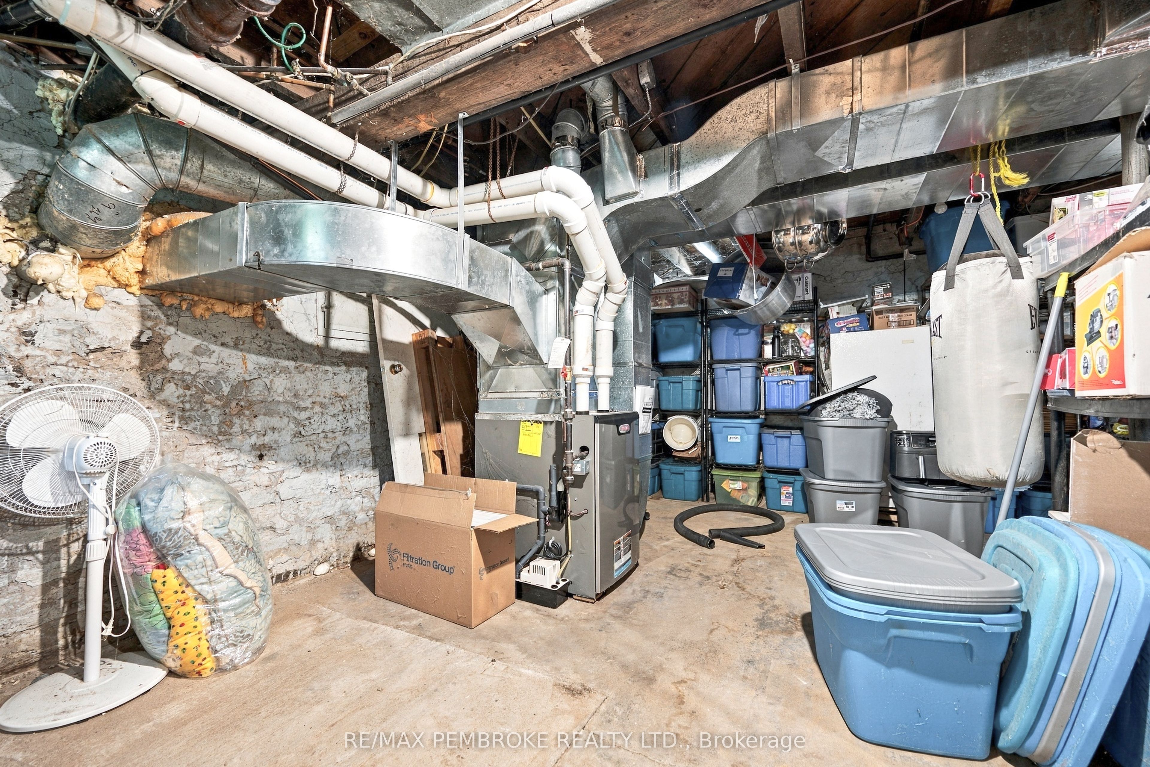 296 First Avenue N Property Photo 40