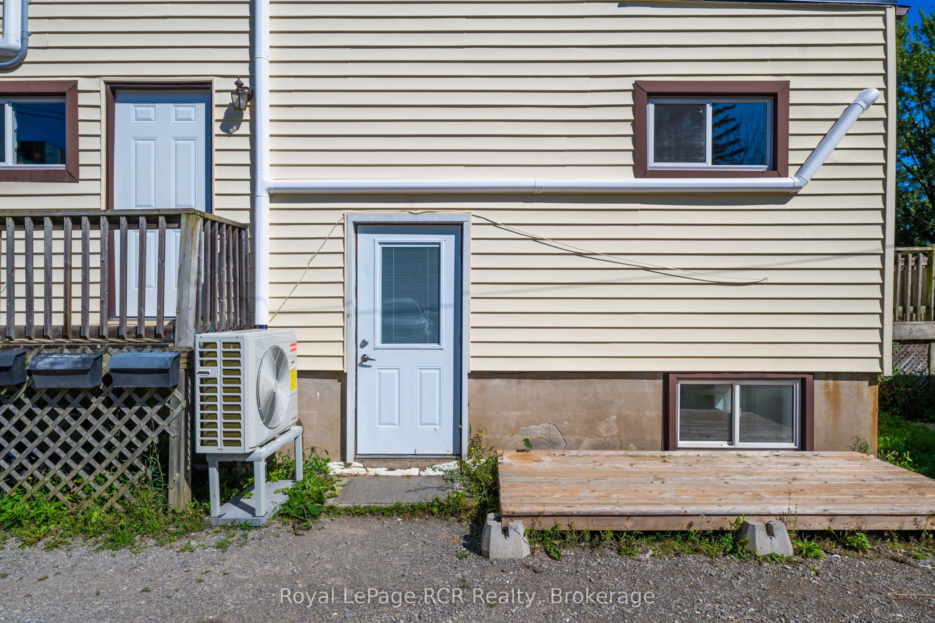 75 State Street Property Photo 24