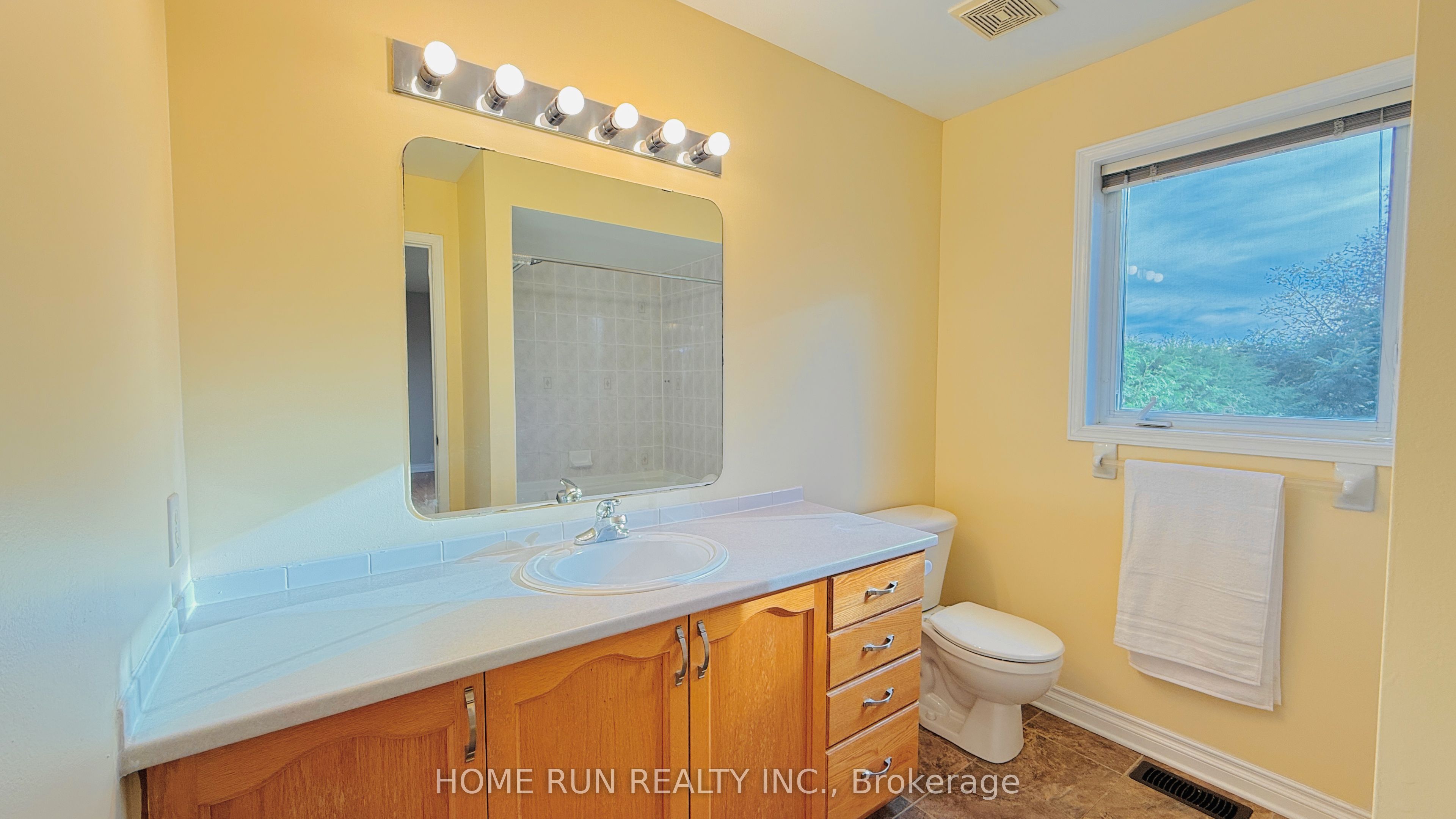 41 Brechin Crescent Property Photo 20