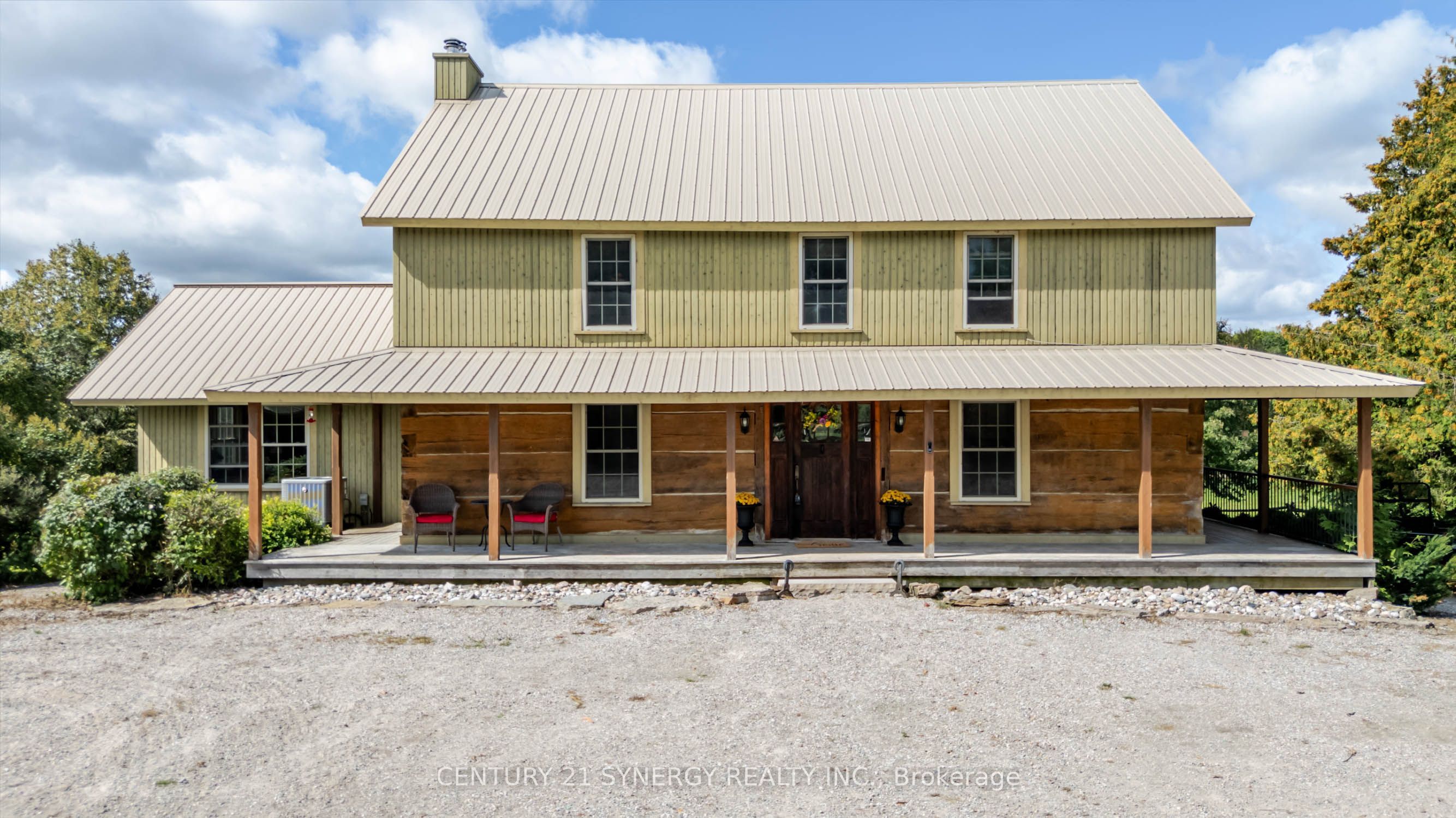 1545 Rideau Ferry Road Property Photo 1